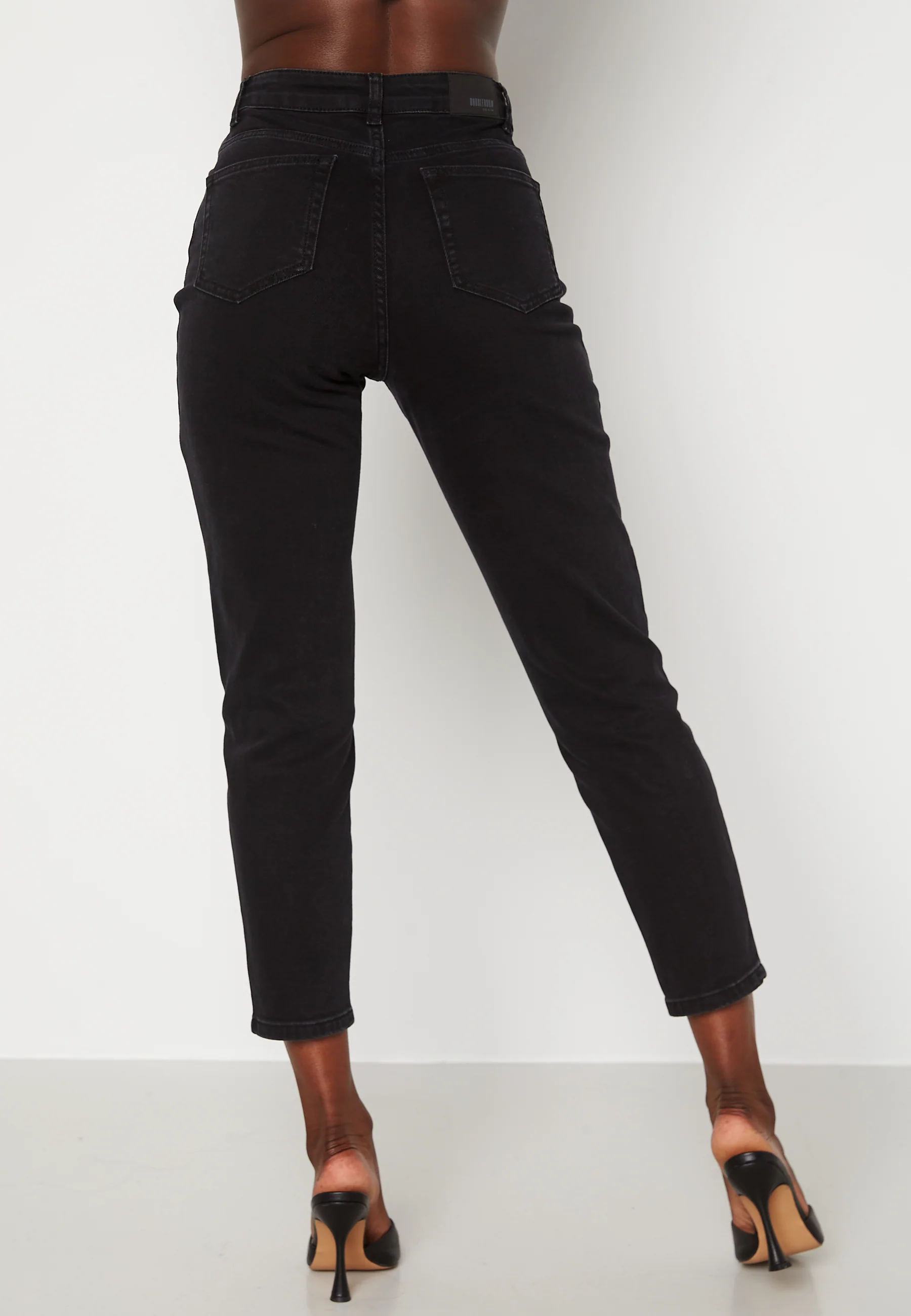 Melinda comfy mom jeans - Image 4