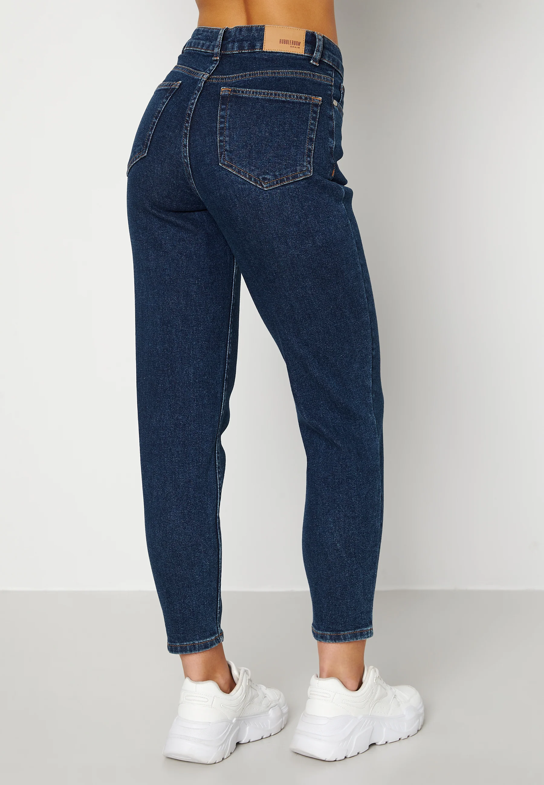 Melinda comfy mom jeans - Image 5