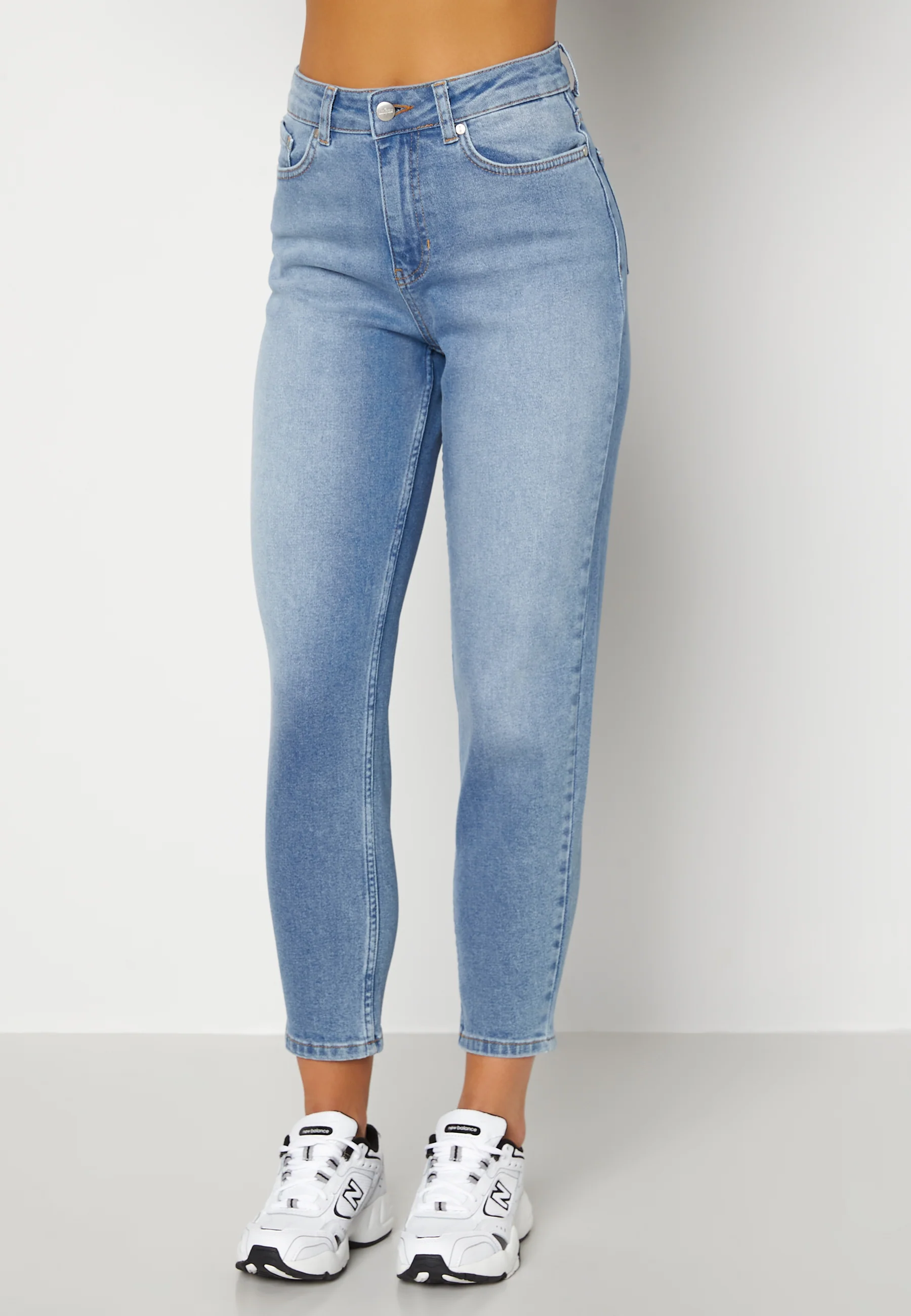 Melinda comfy mom jeans - Image 4