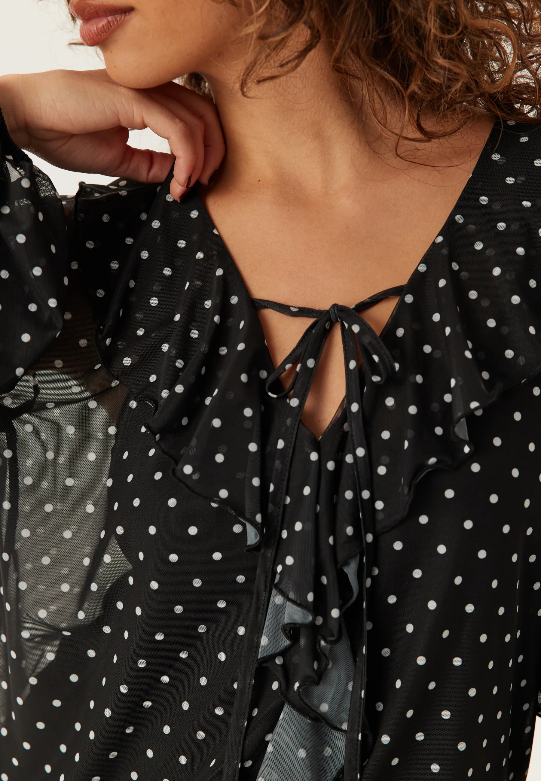 Mesh Frill Top - Image 4