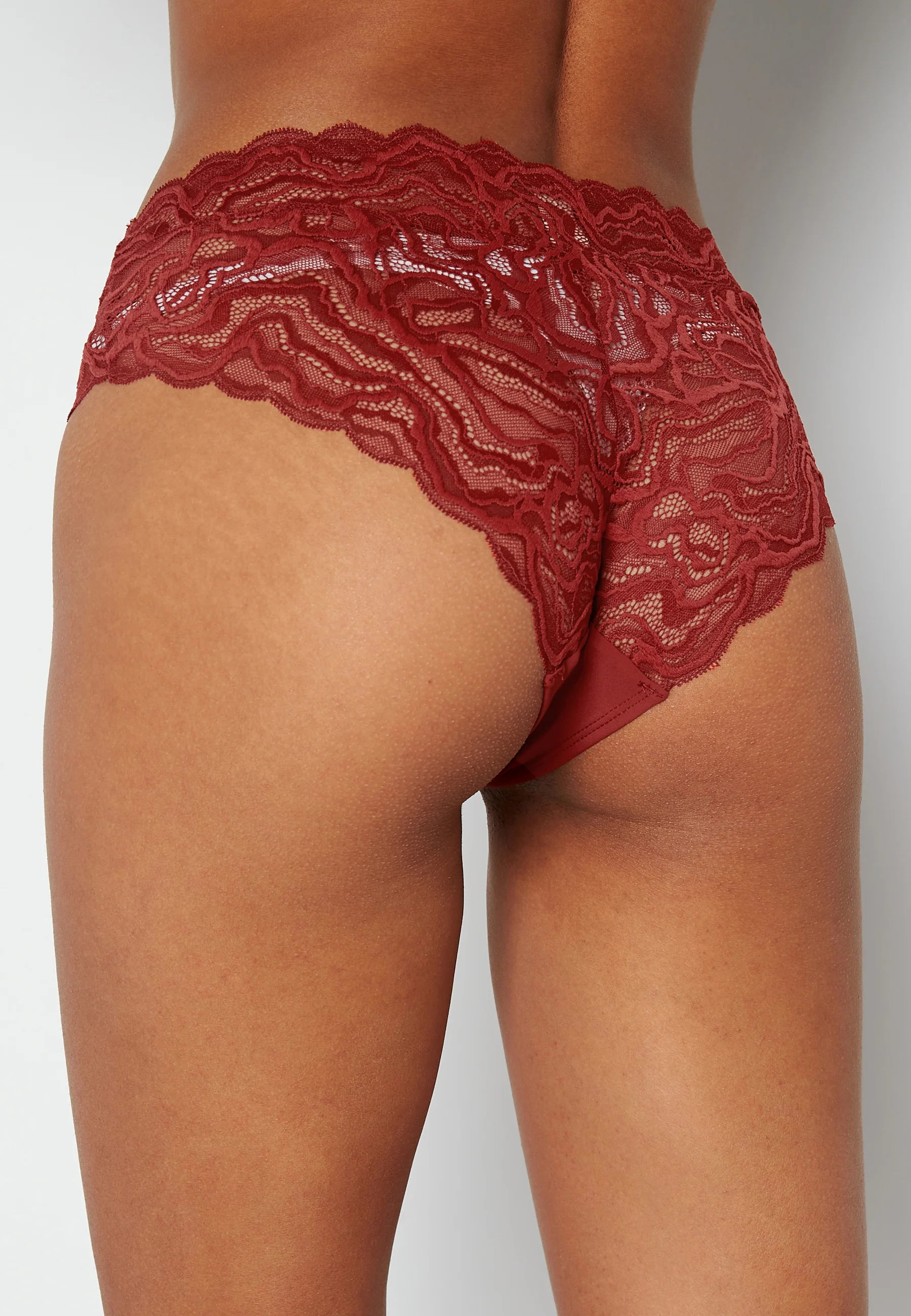 Mica Cheeky Hipster - Image 2