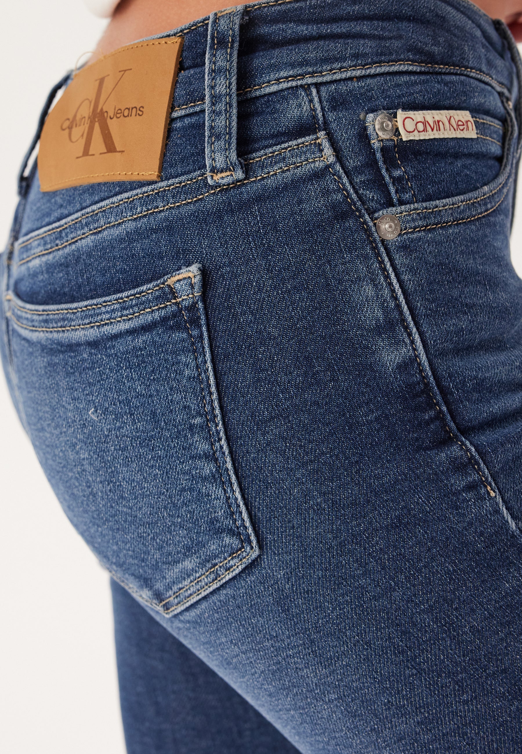 Mid Rise Skinny - Image 4