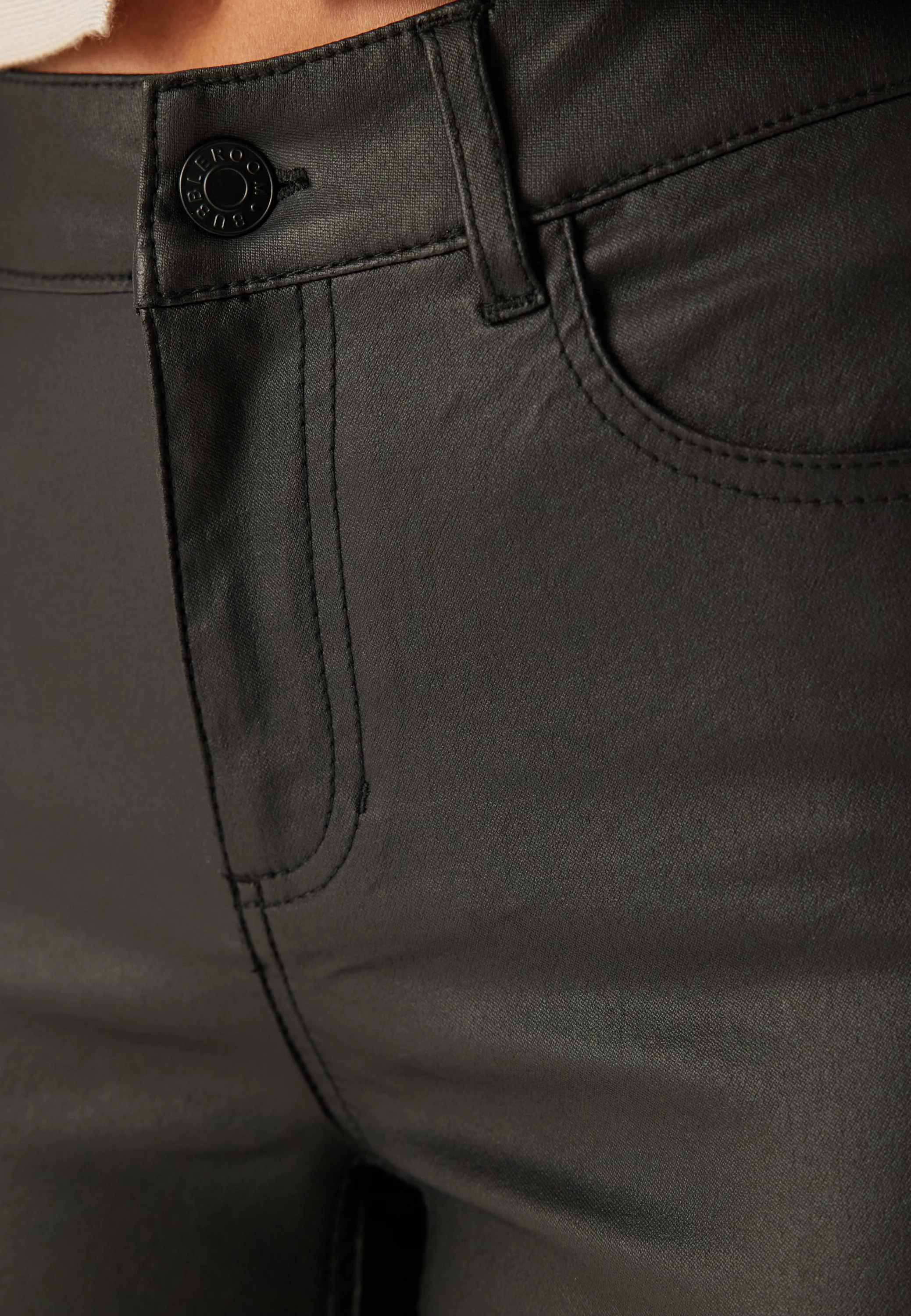 Mid Waist Push-up Coated Slim Jeans - Image 7