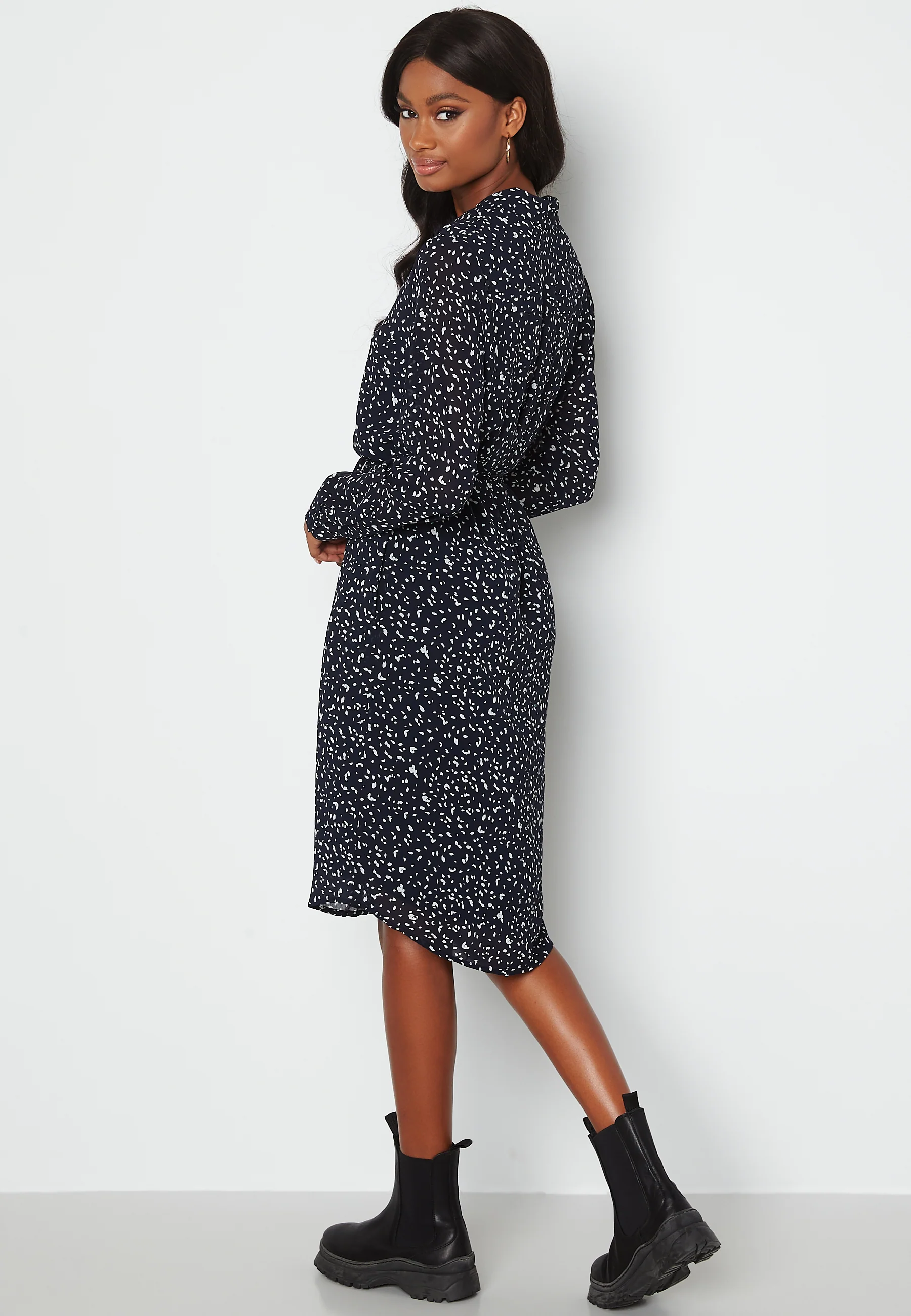 Mila bay shirt dress - Image 2