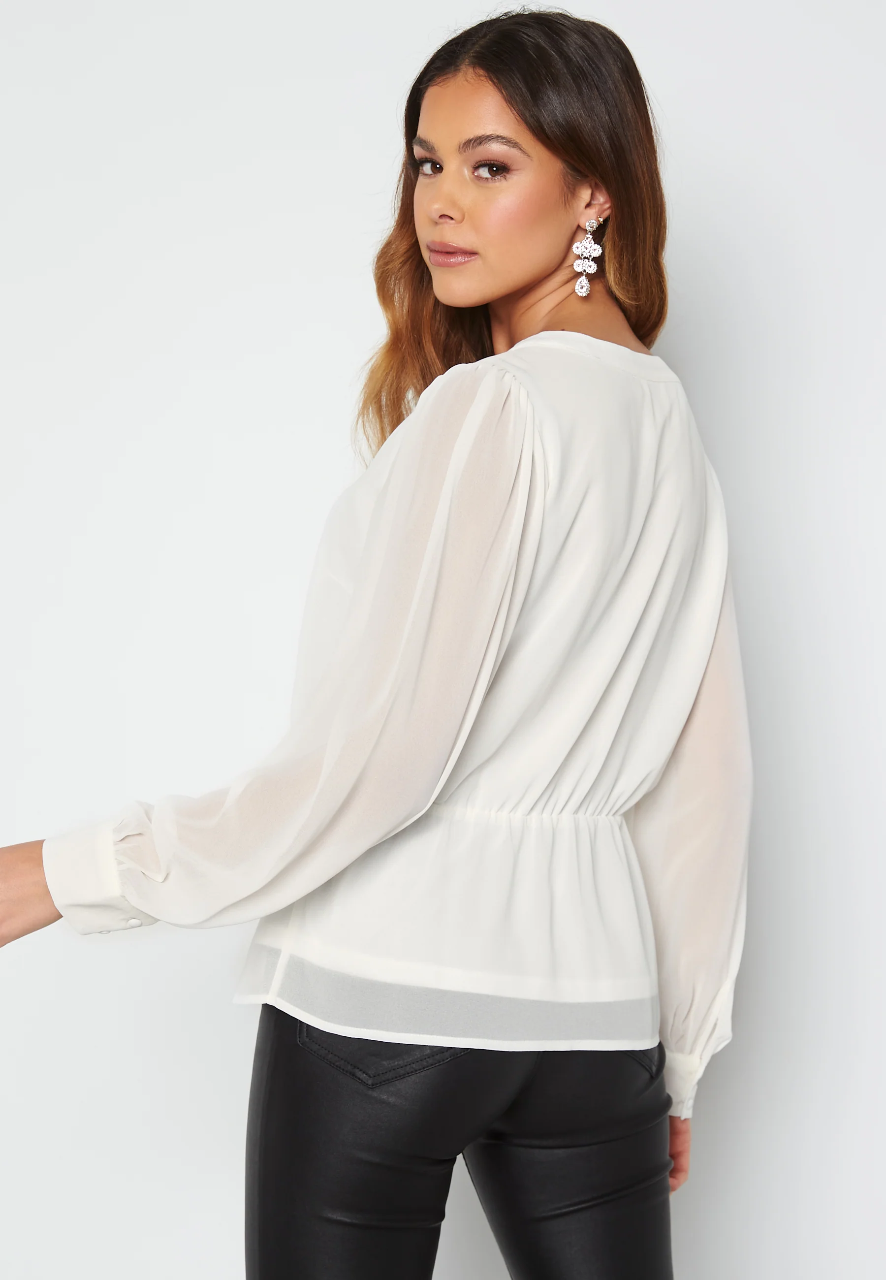 Mila L/S V-Neck Top - Image 3