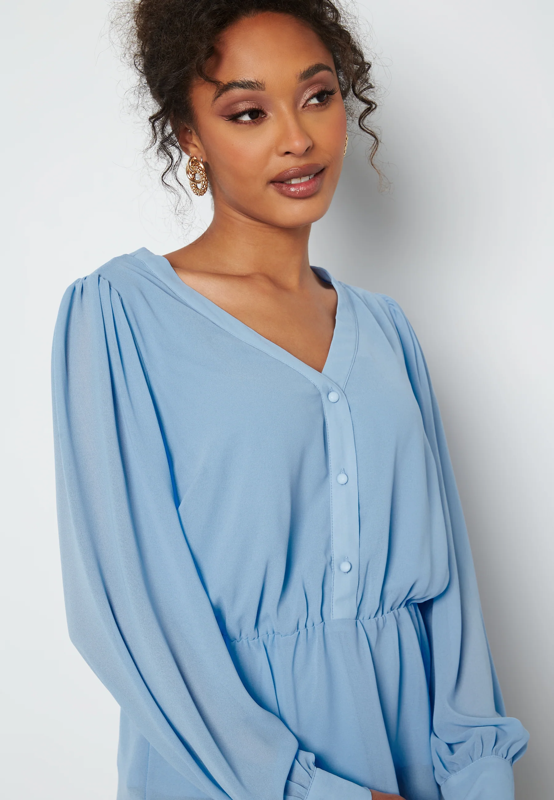 Mila L/S V-Neck Top - Image 4