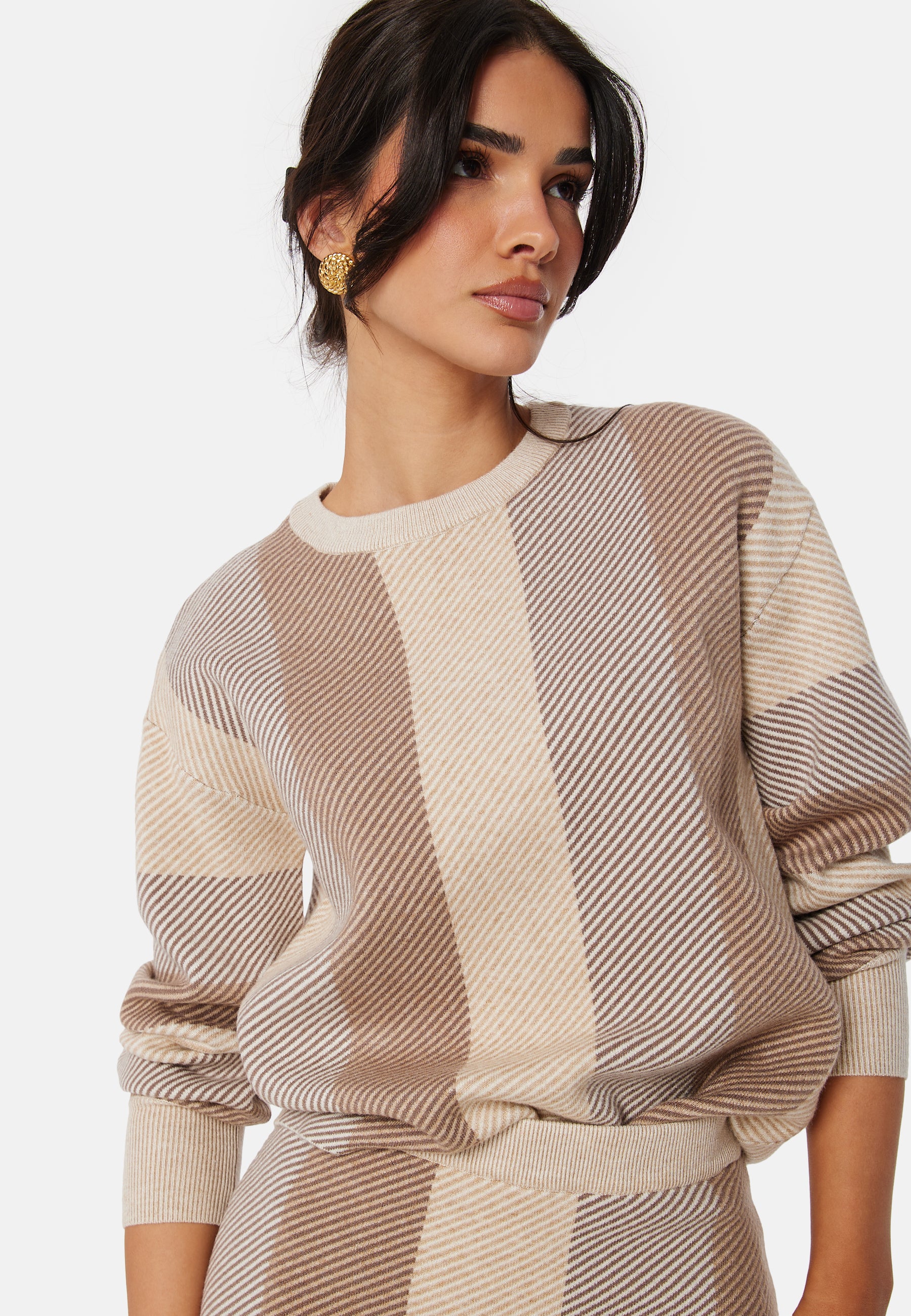 Moa LS Loose O-Neck Pullover - Image 2