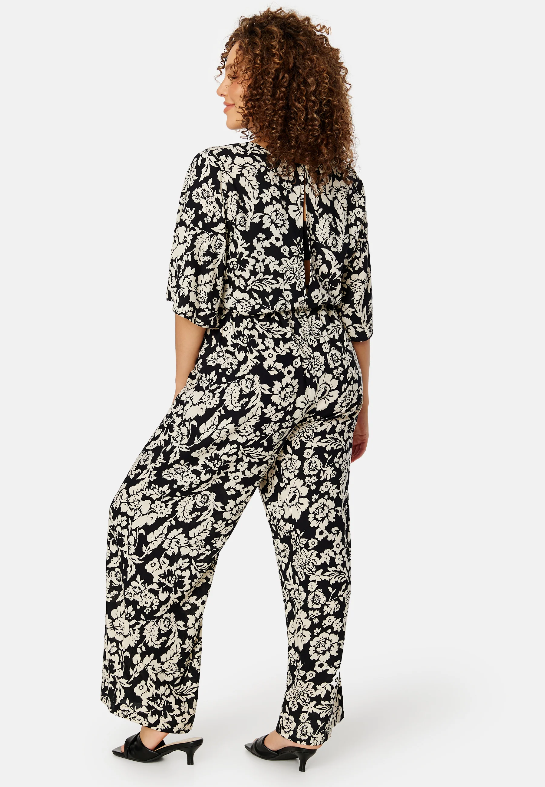 Mollie butterfly sleeve jumpsuit - Image 3