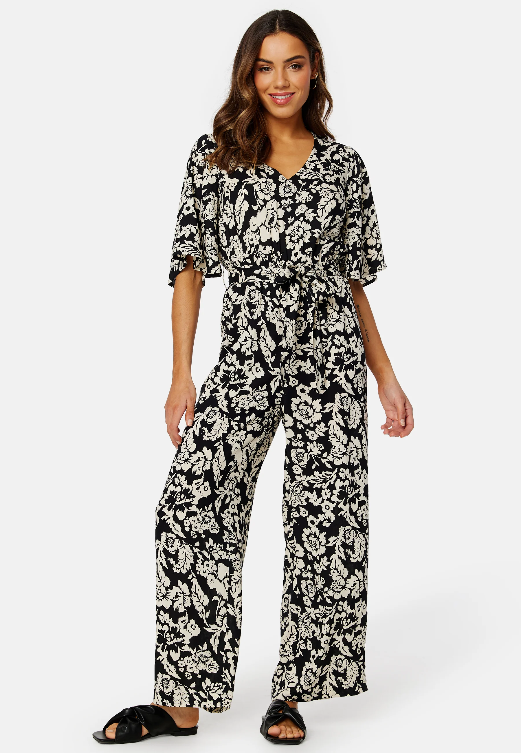 Mollie butterfly sleeve jumpsuit - Image 6