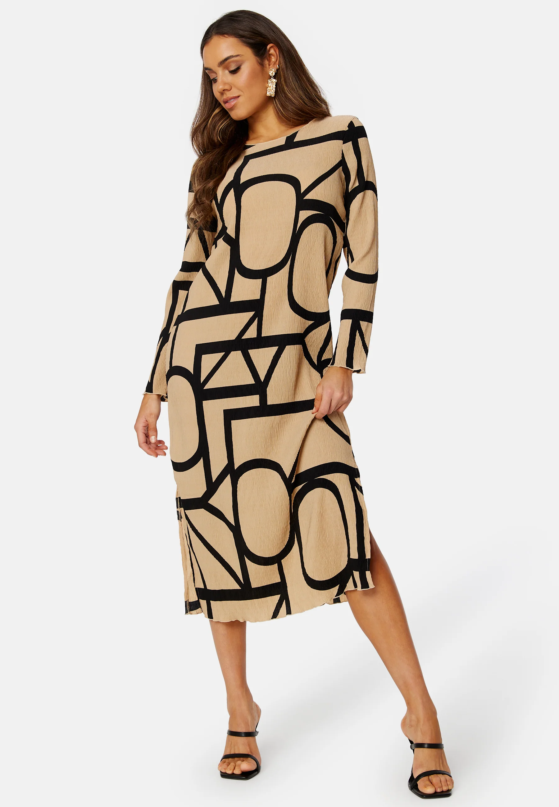 Molly L/S Plisse Dress - Image 2