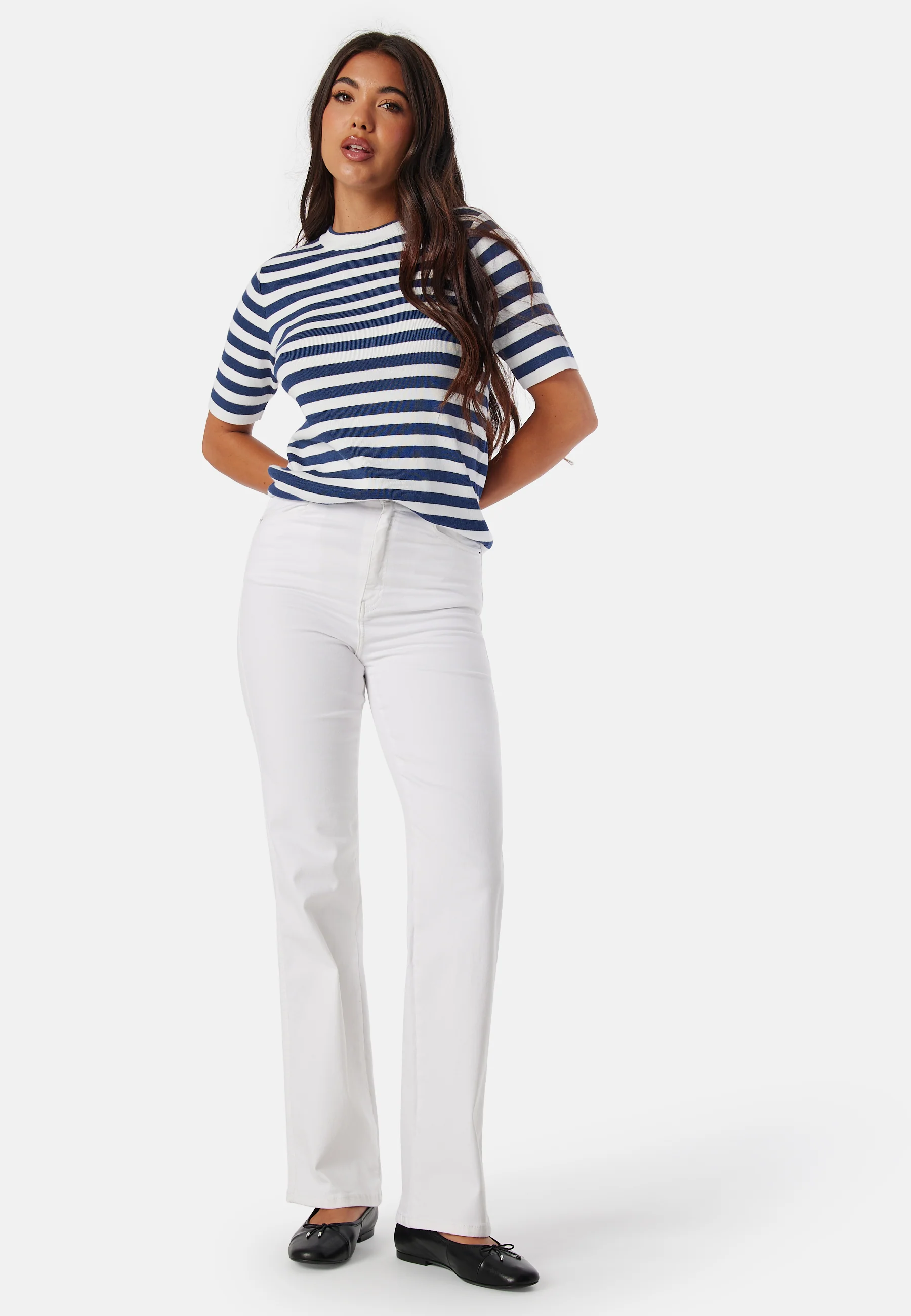 Moxy Straight - Image 3