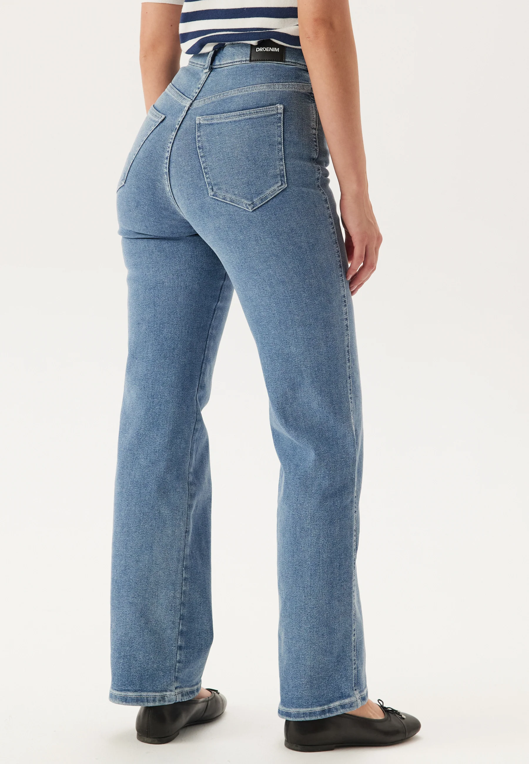 Moxy Straight - Image 2