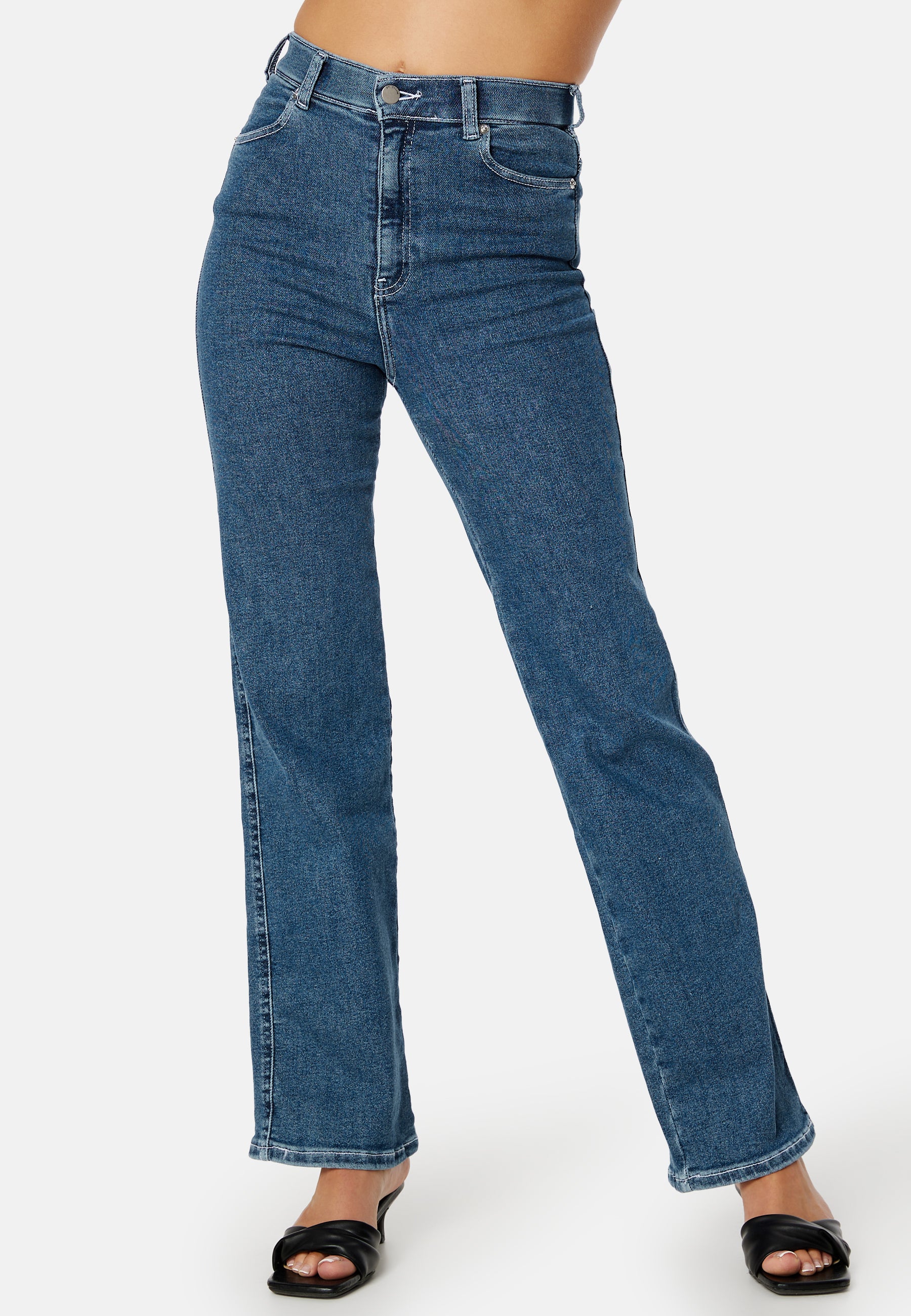 Moxy Straight - Image 4
