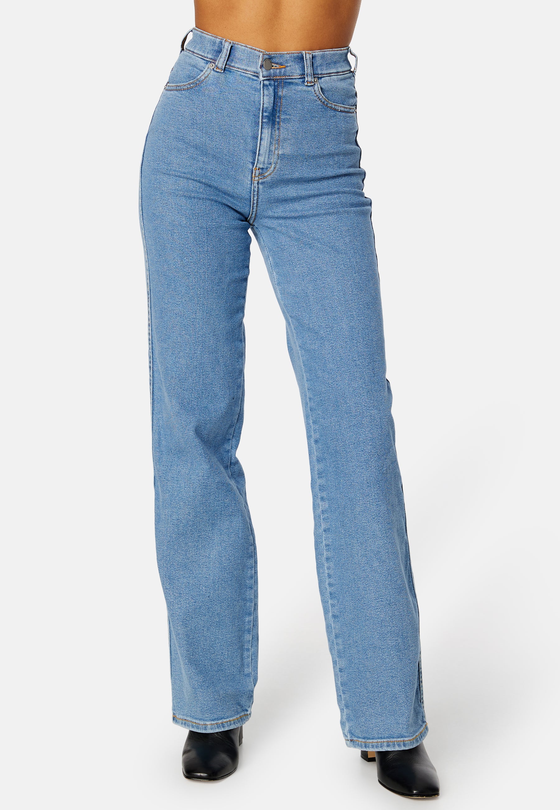 Moxy Straight - Image 4