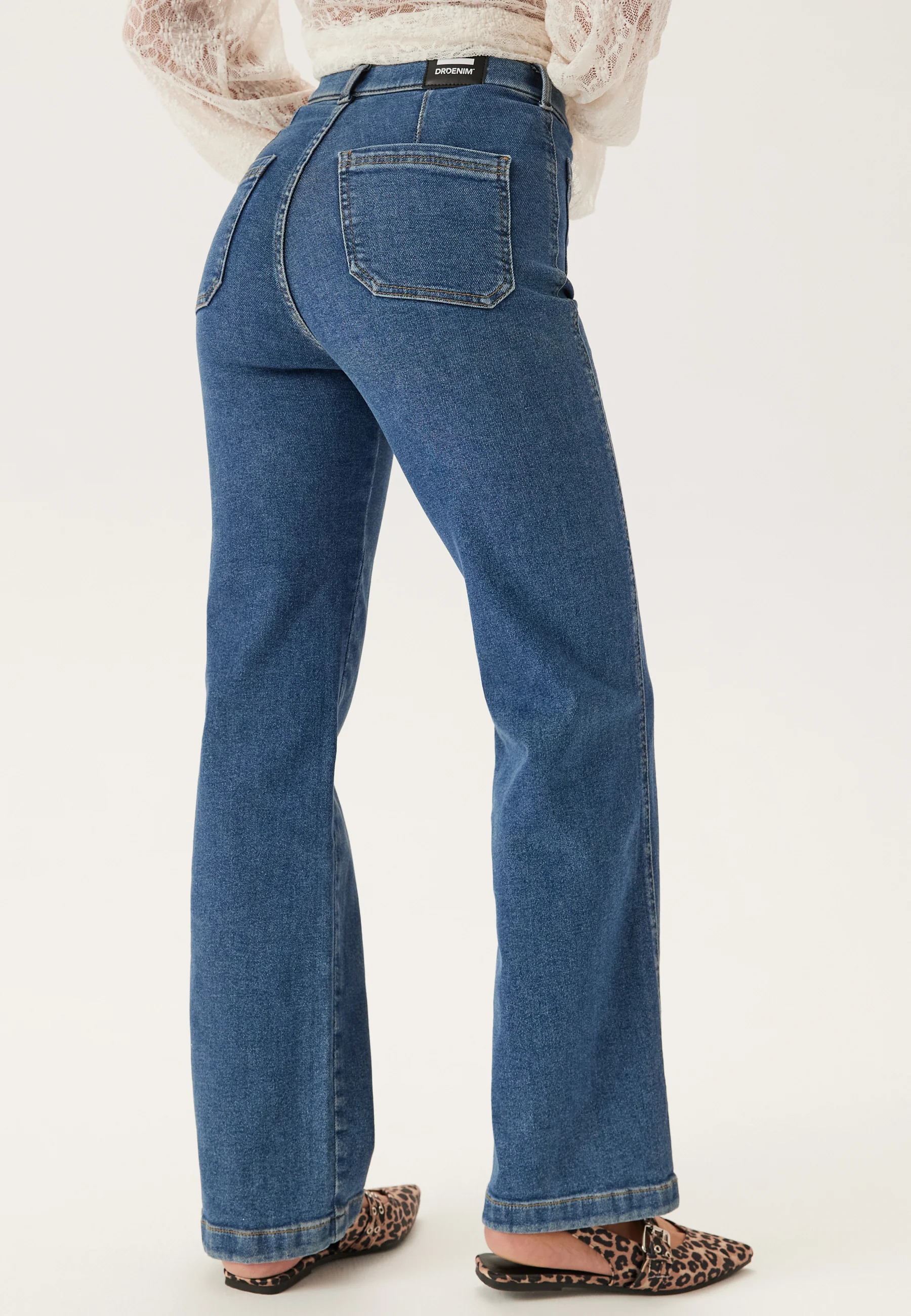 Moxy Straight Patch - Image 3