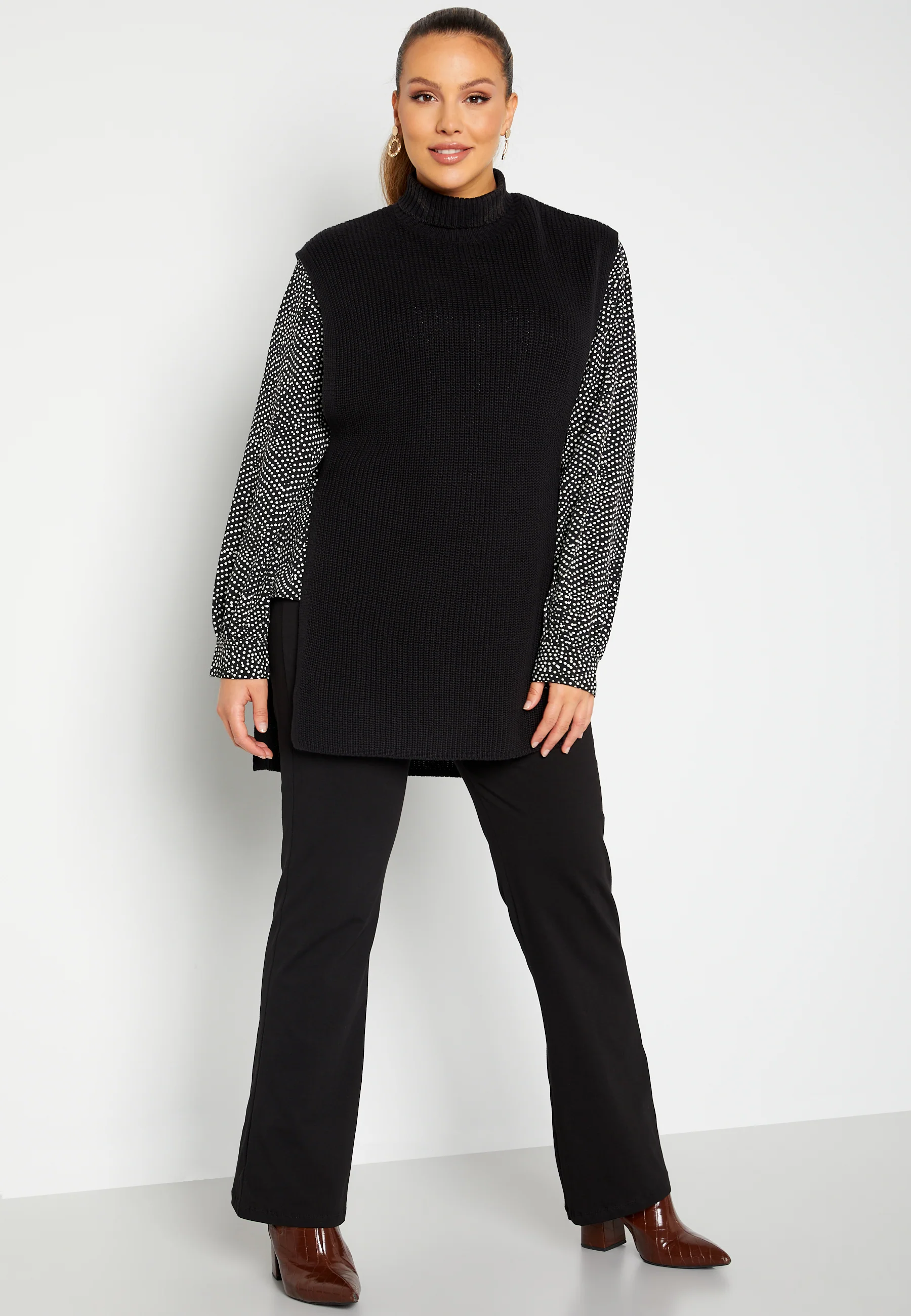 Myrna SL Highneck Vest - Image 2