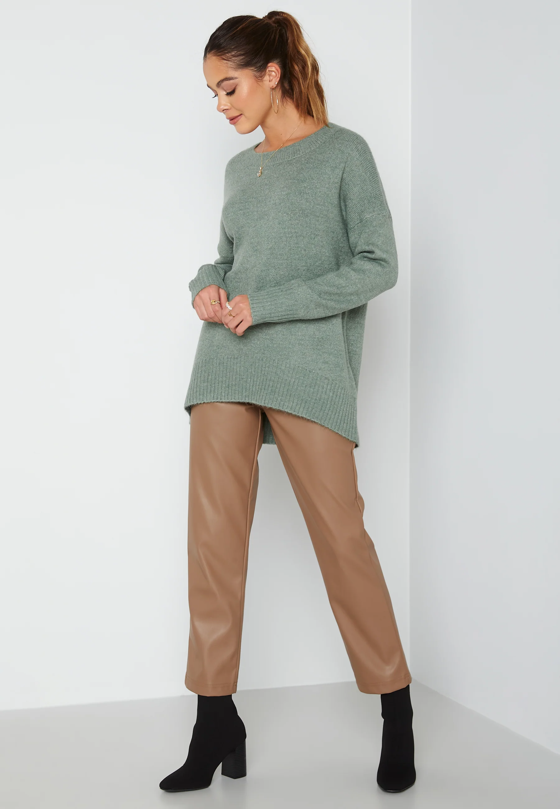 Nanjing L/S Pullover Knit - Image 2