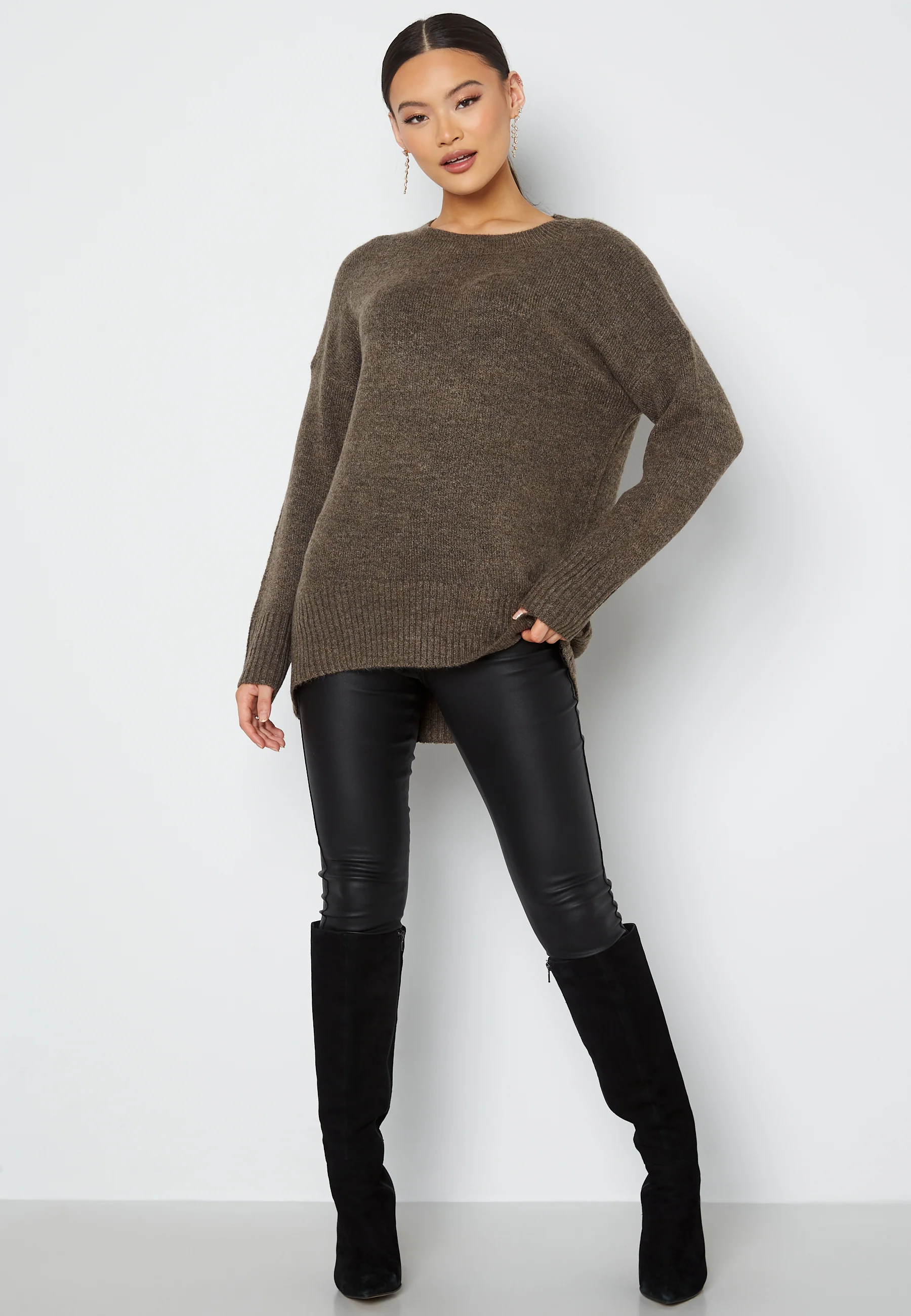 Nanjing L/S Pullover Knit - Image 3