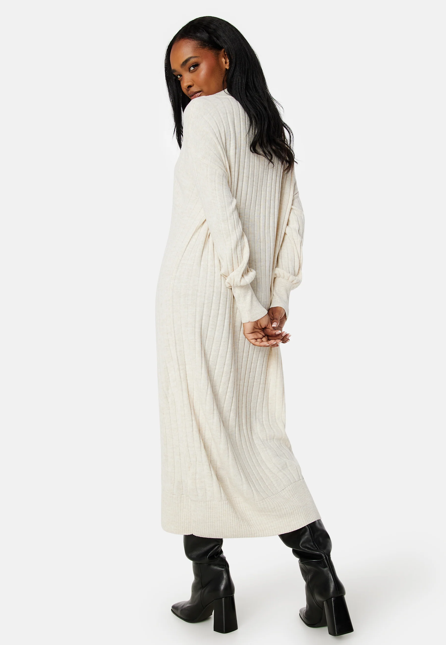 New Tessa L/S Midi V-Neck Dress - Image 2