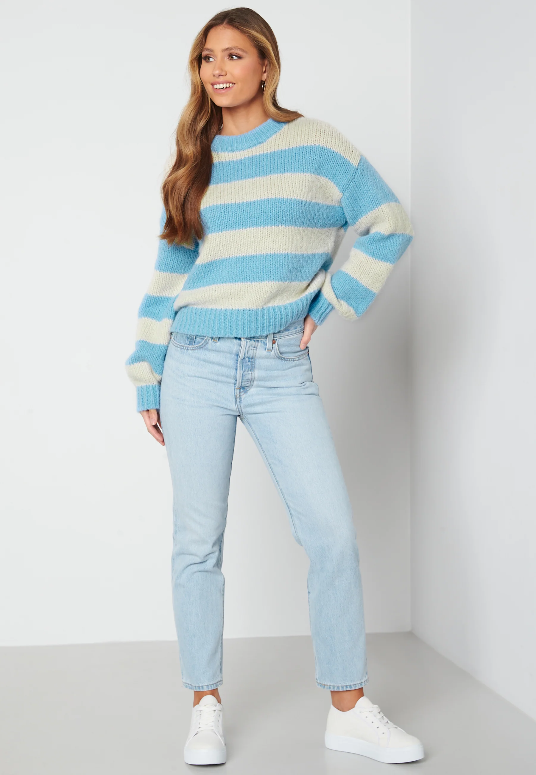 Newwine LS O-Neck Stripe - Image 2