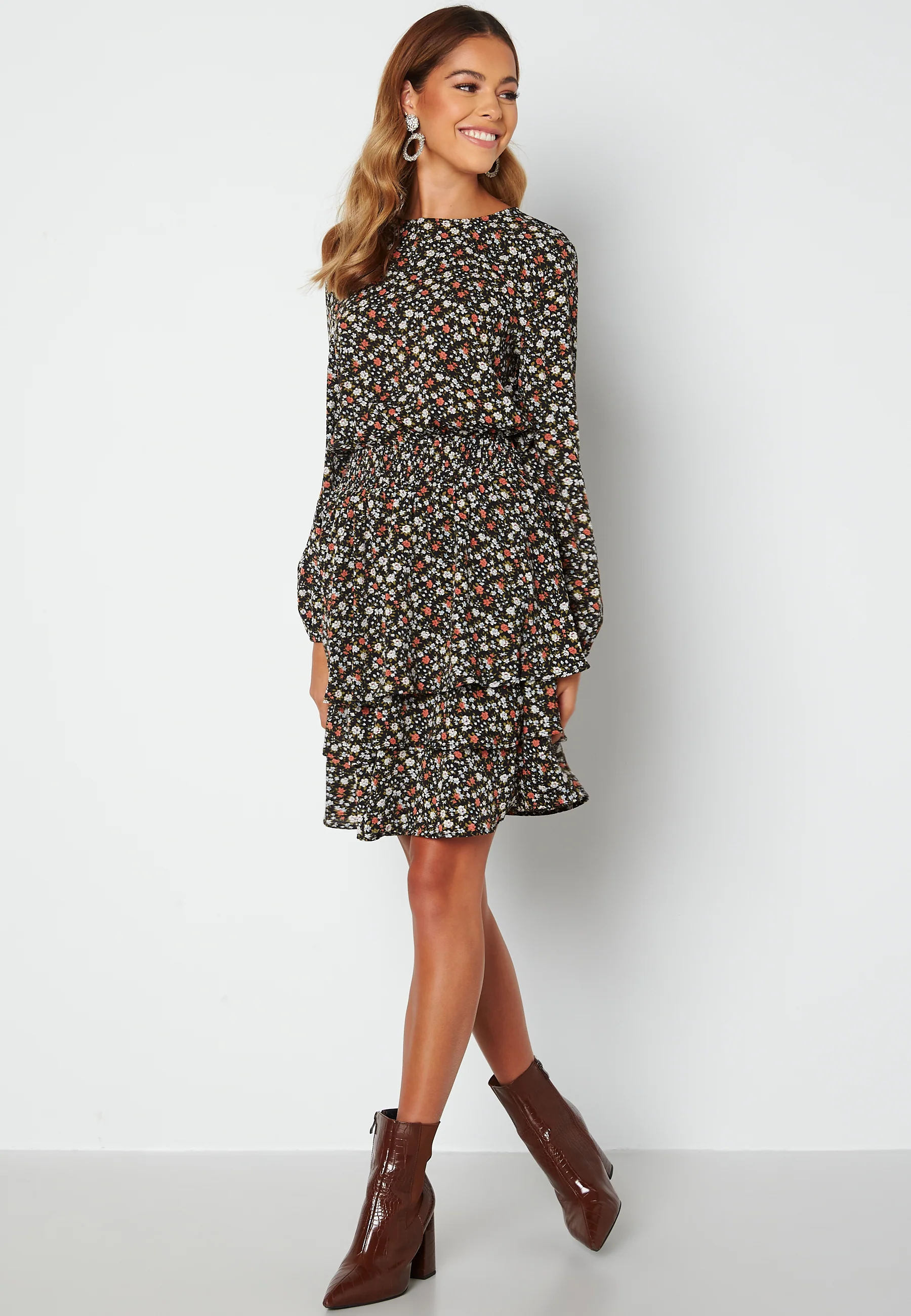 Nicoline LS Dress - Image 2
