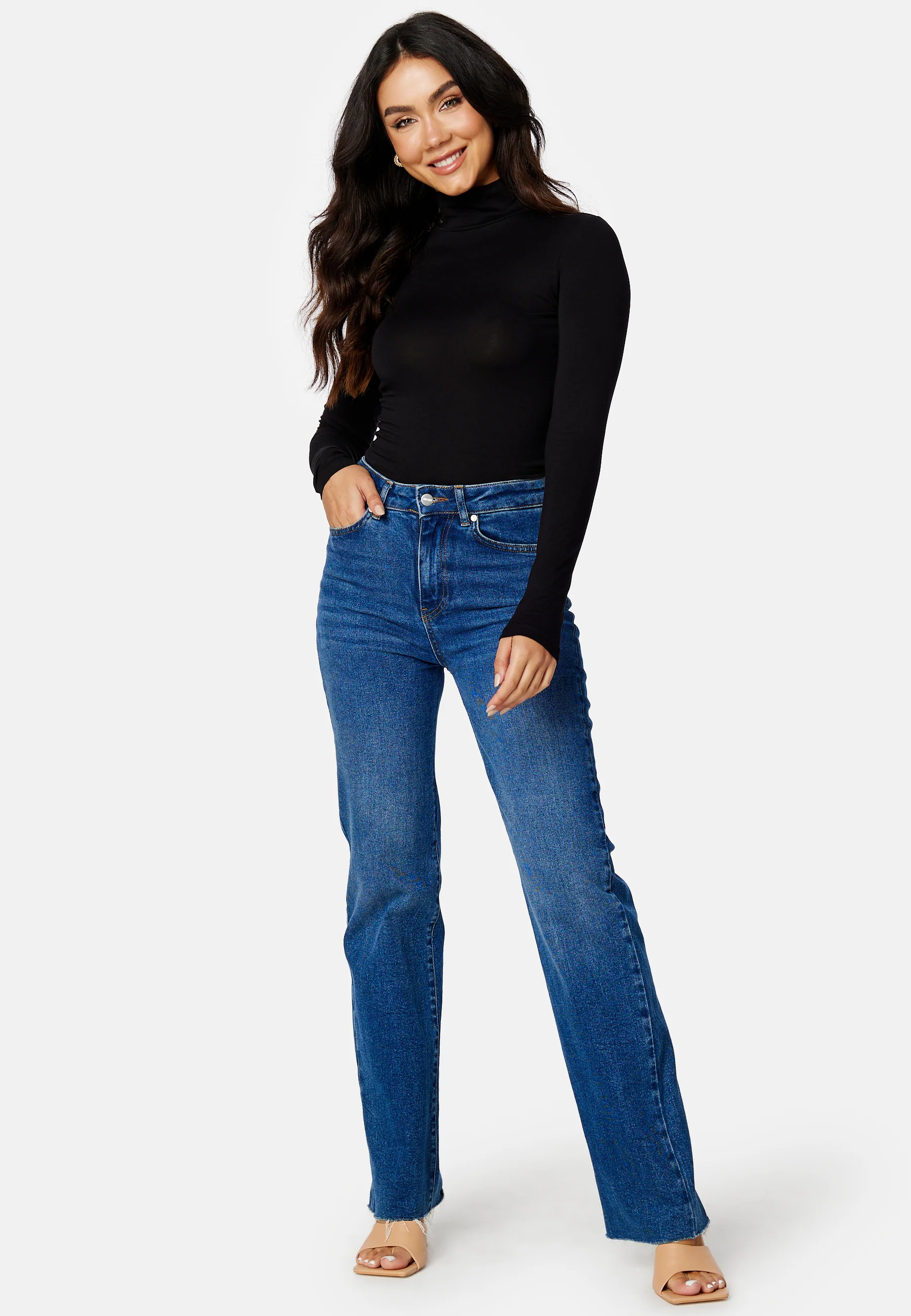 Nilea turtleneck top - Image 2