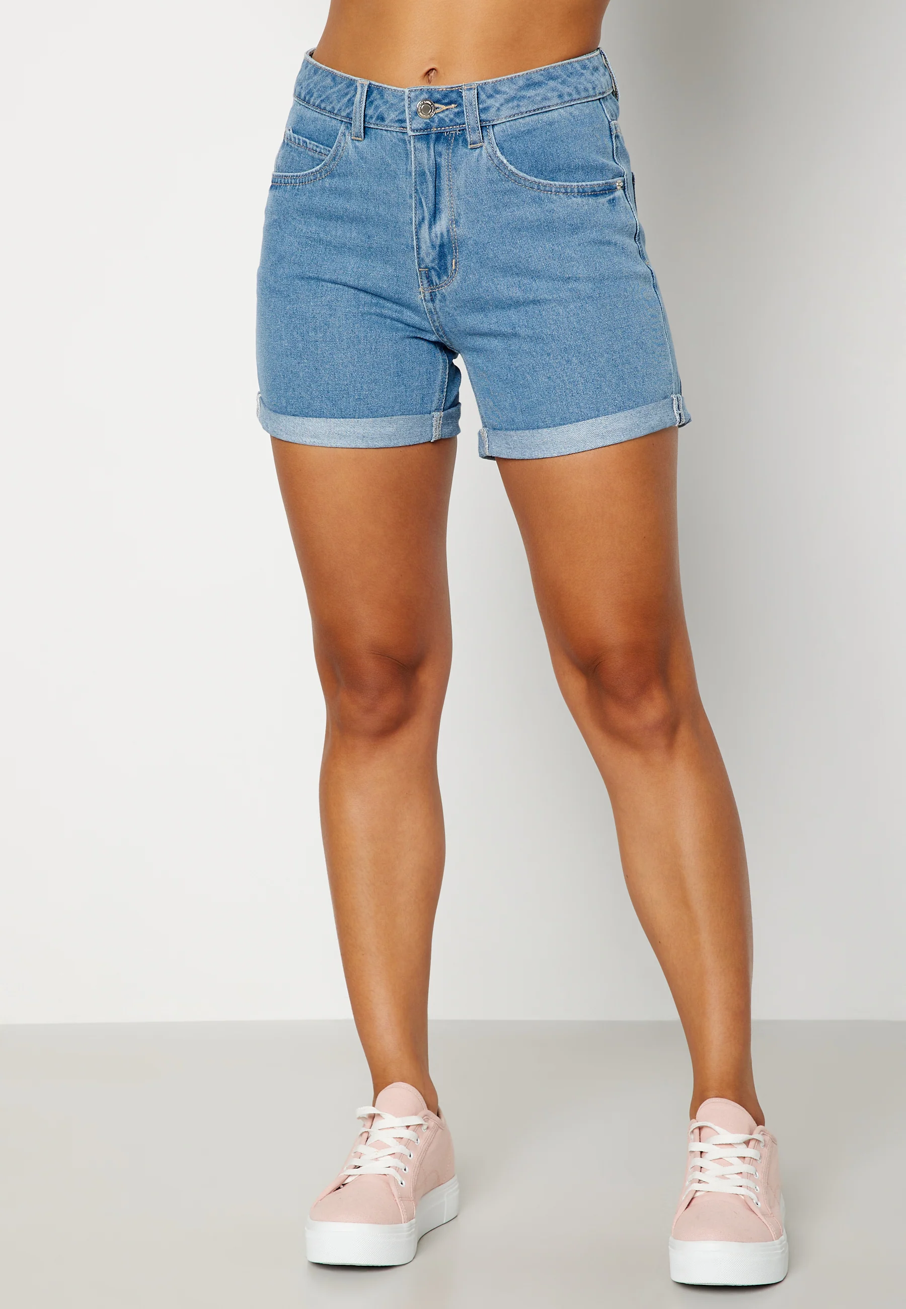Nineteen Loose Shorts - Image 2