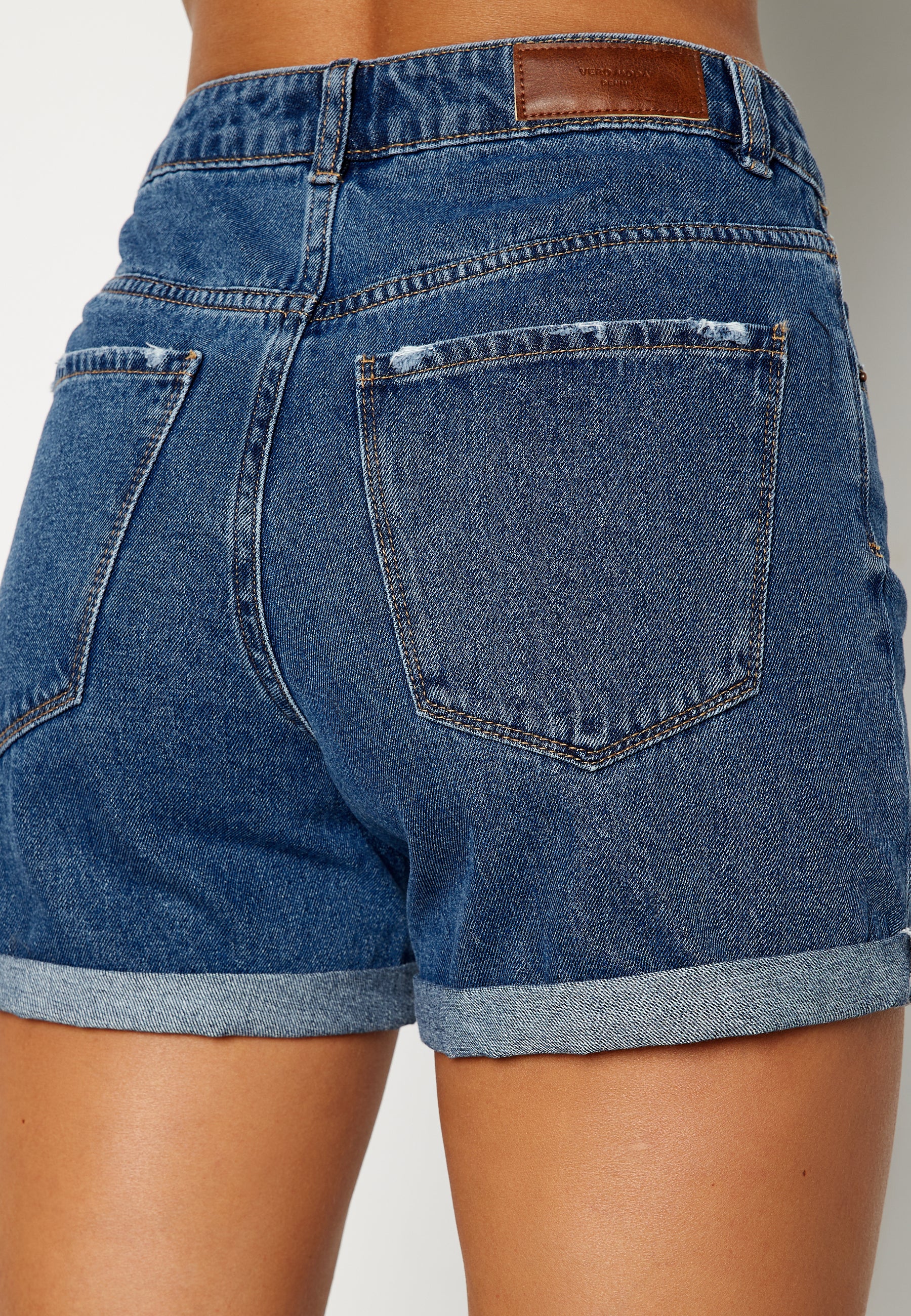 Nineteen Loose Shorts - Image 4