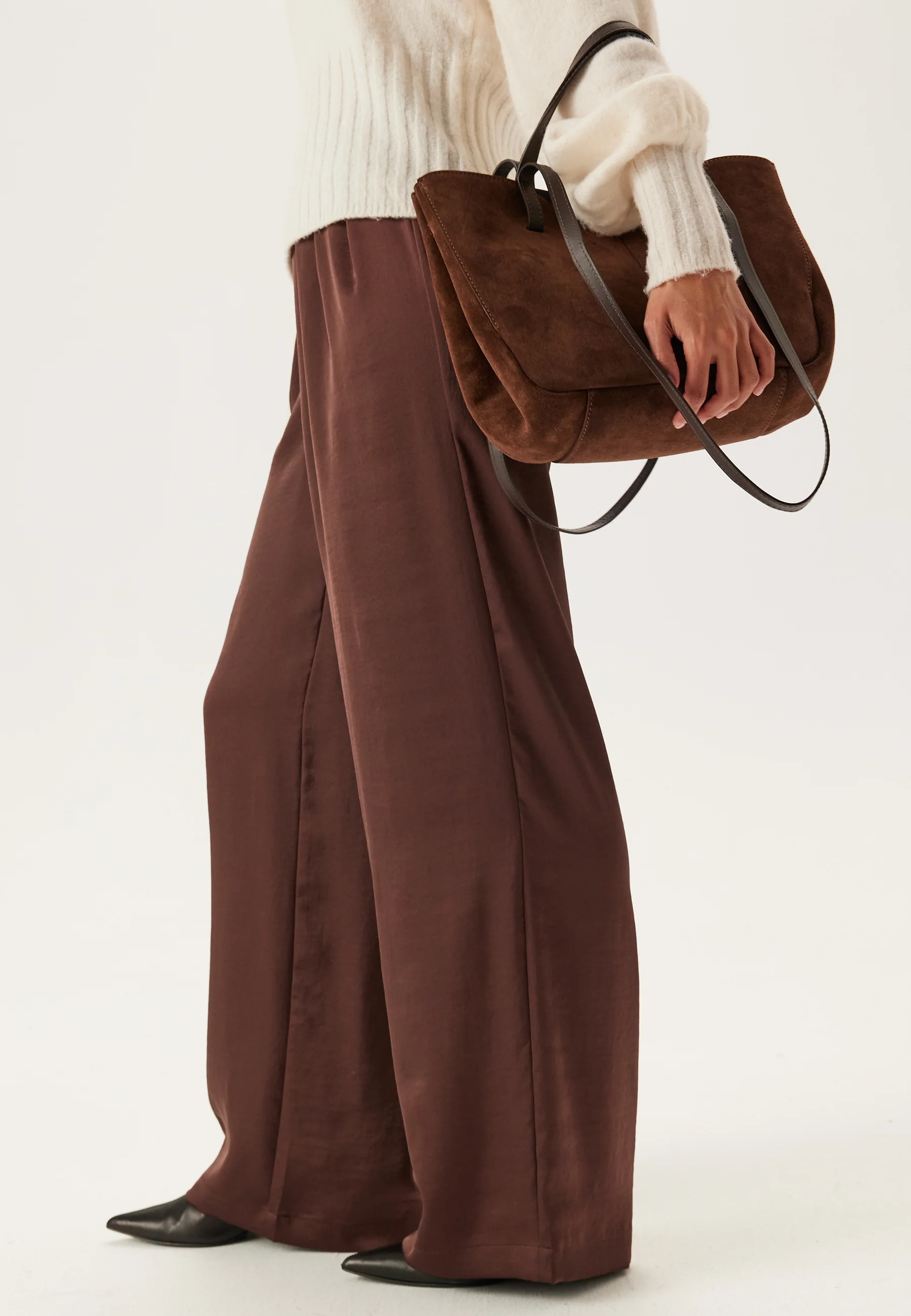 Nola Suede Handbag - Image 4