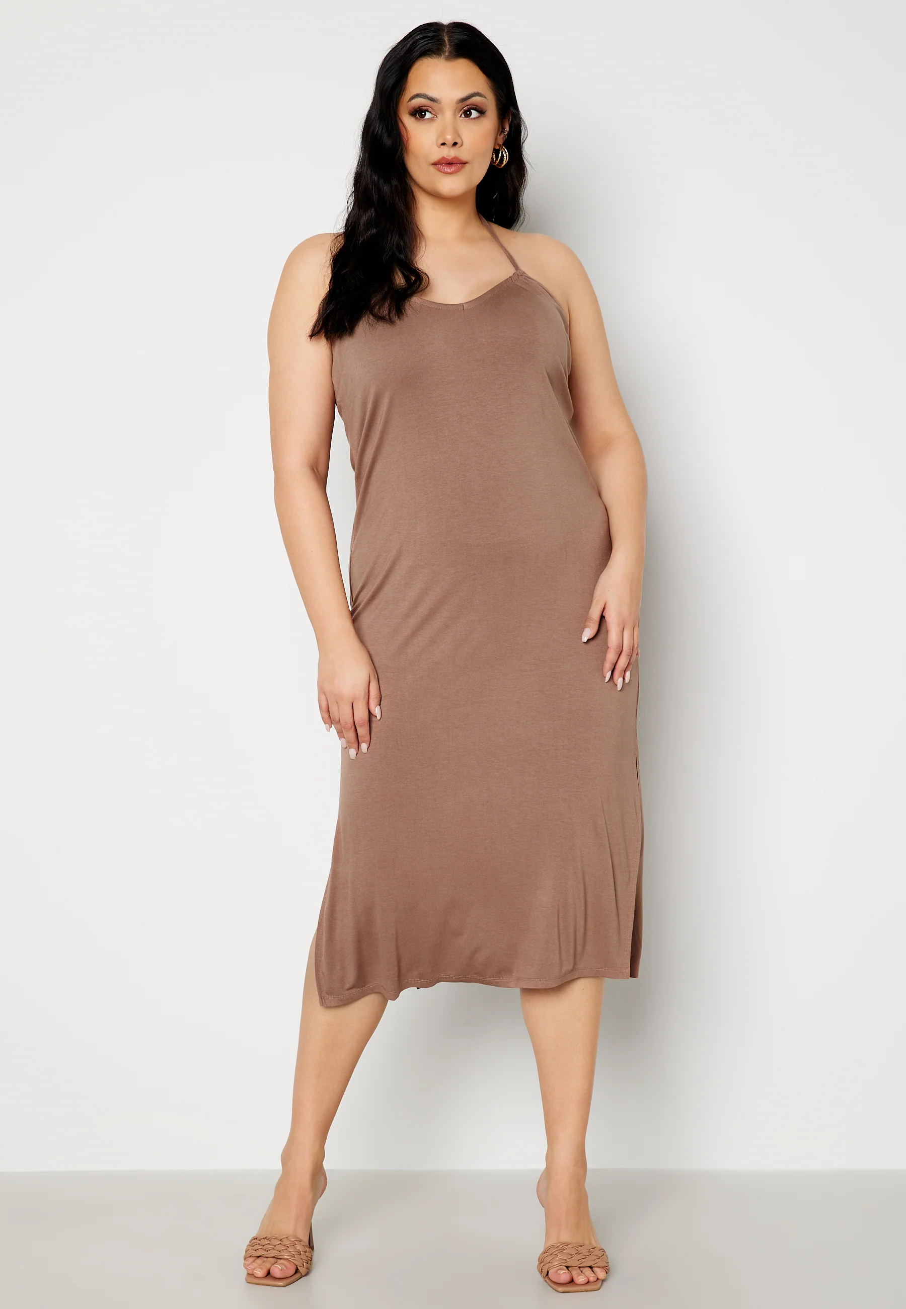 Noor halterneck dress - Image 6