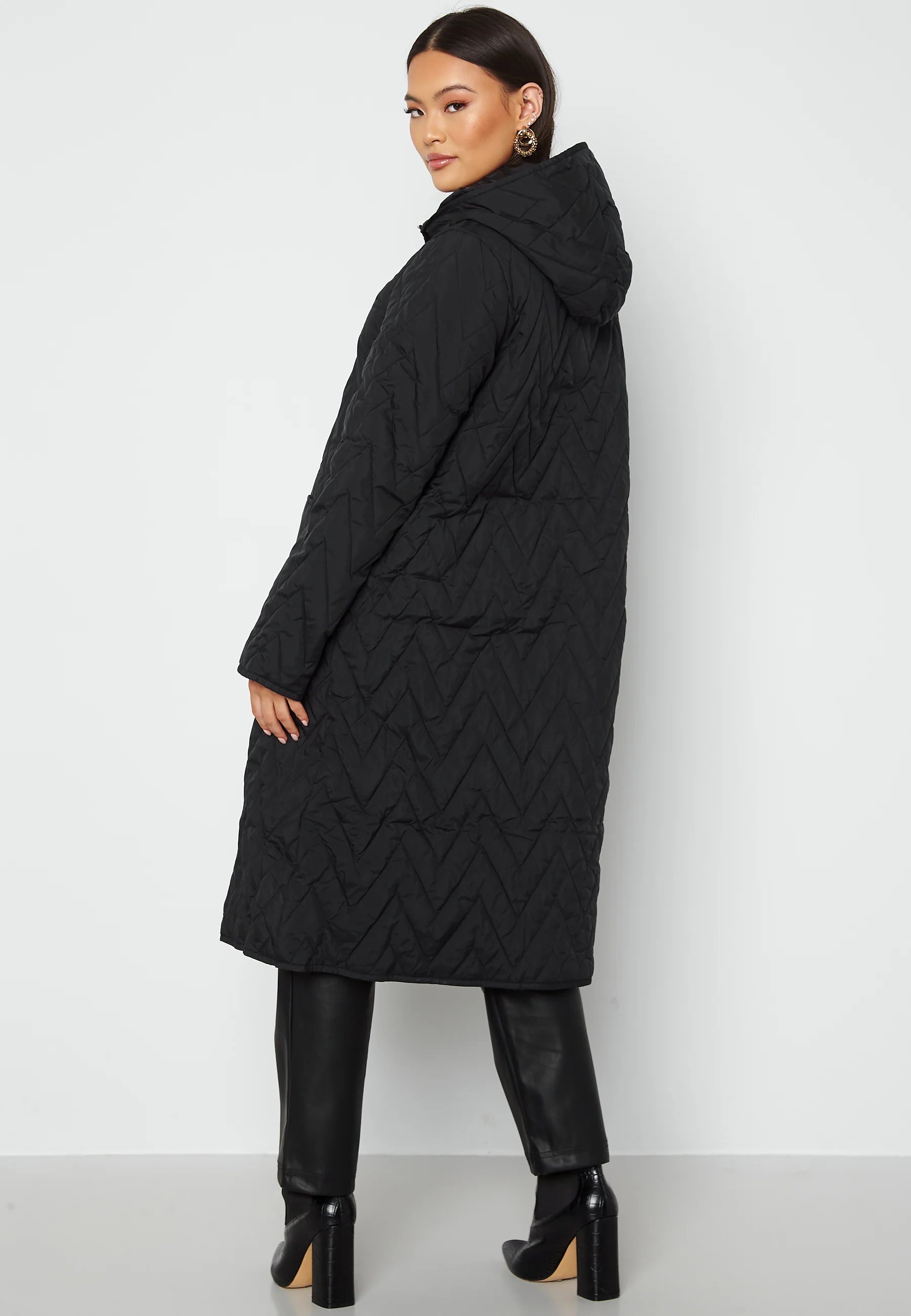 Nora Quilted Coat - Image 3