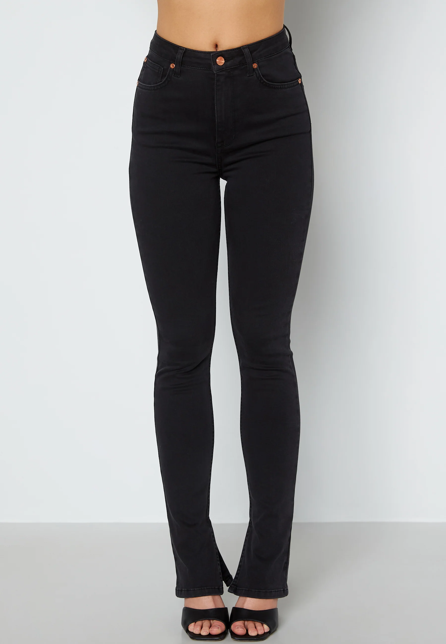 O-More Jeans - Image 4
