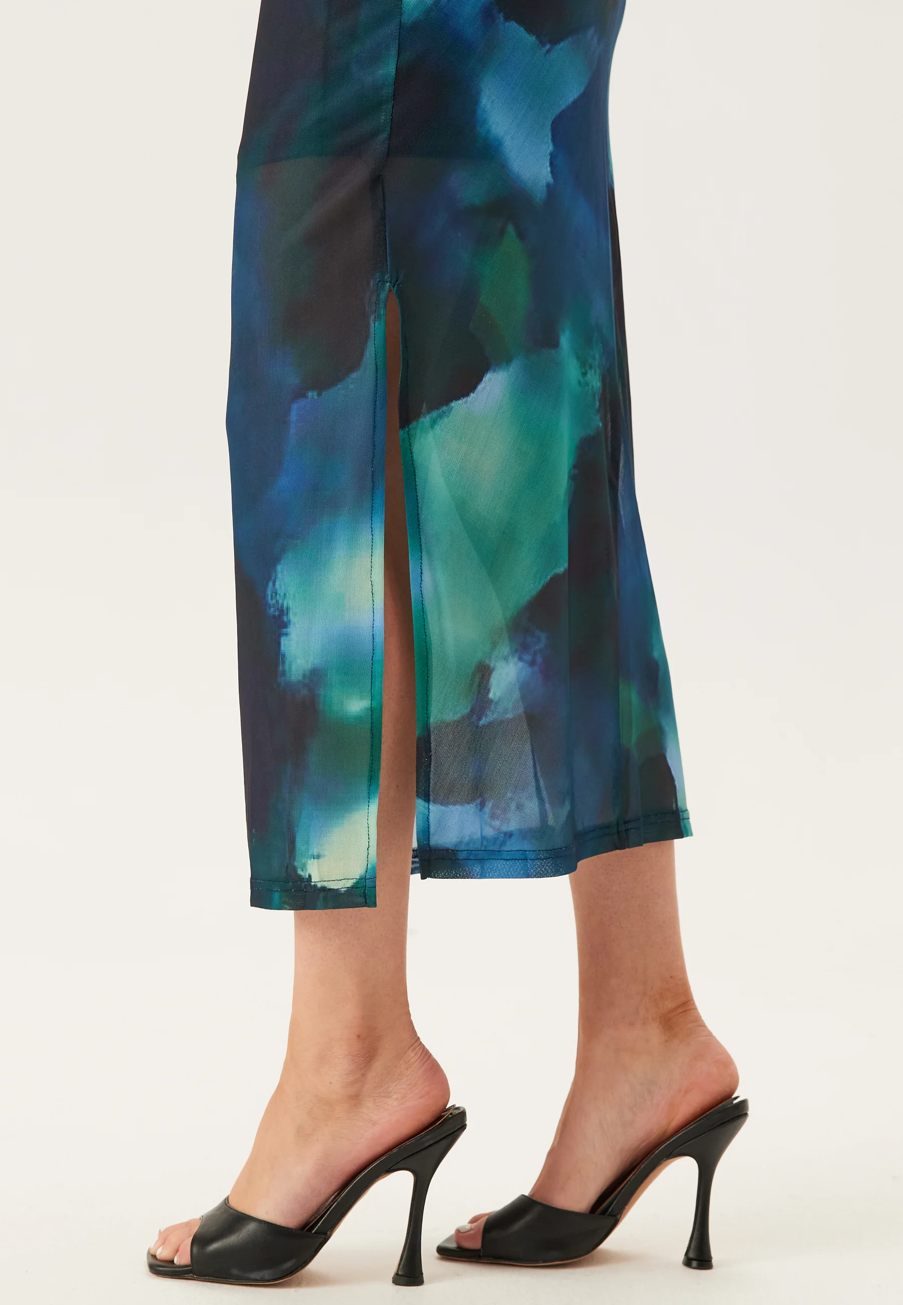 Objaila L/S RE LONG DRESS RE - Image 5