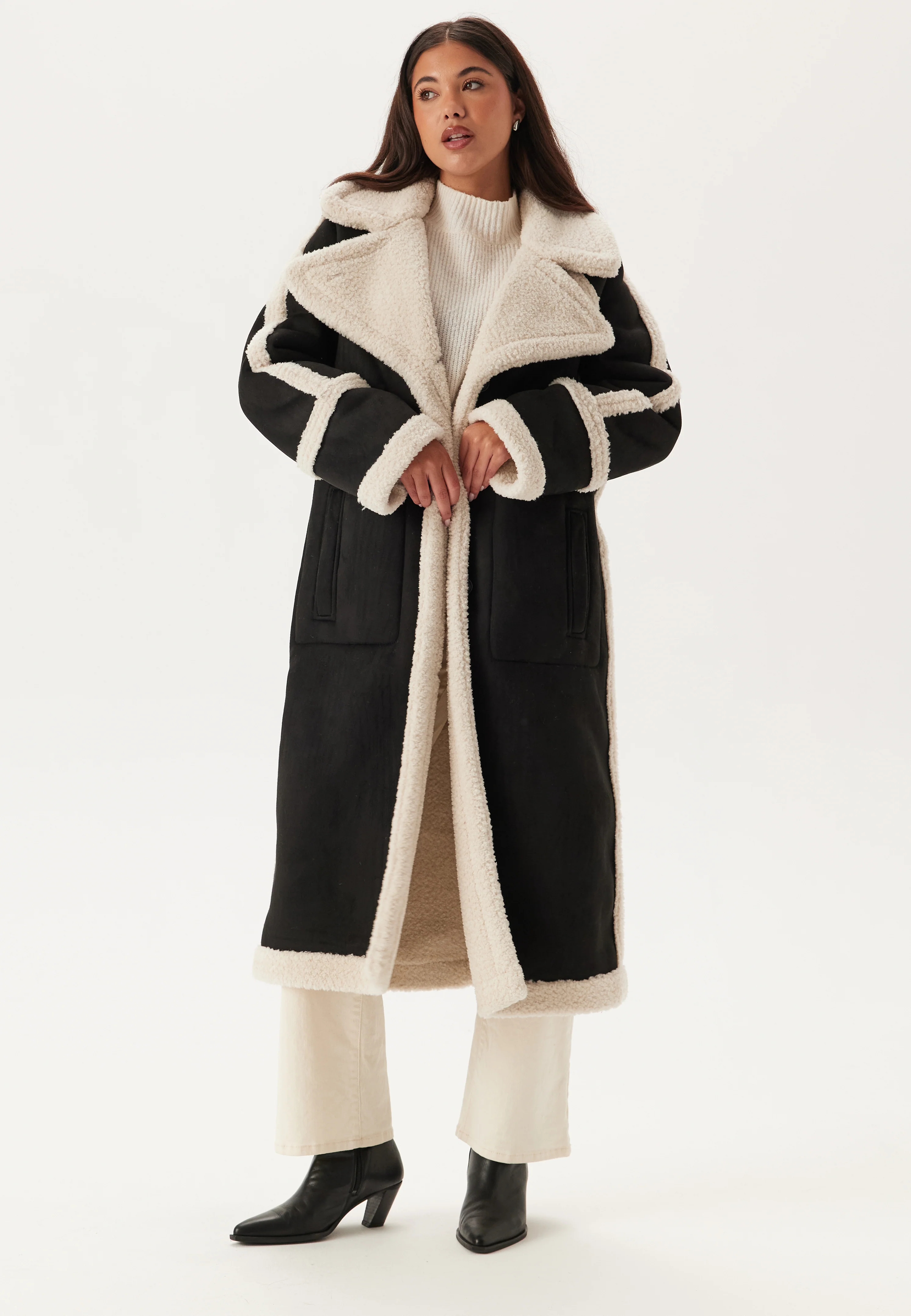 Objkhalesi Oversized Coat - Image 3