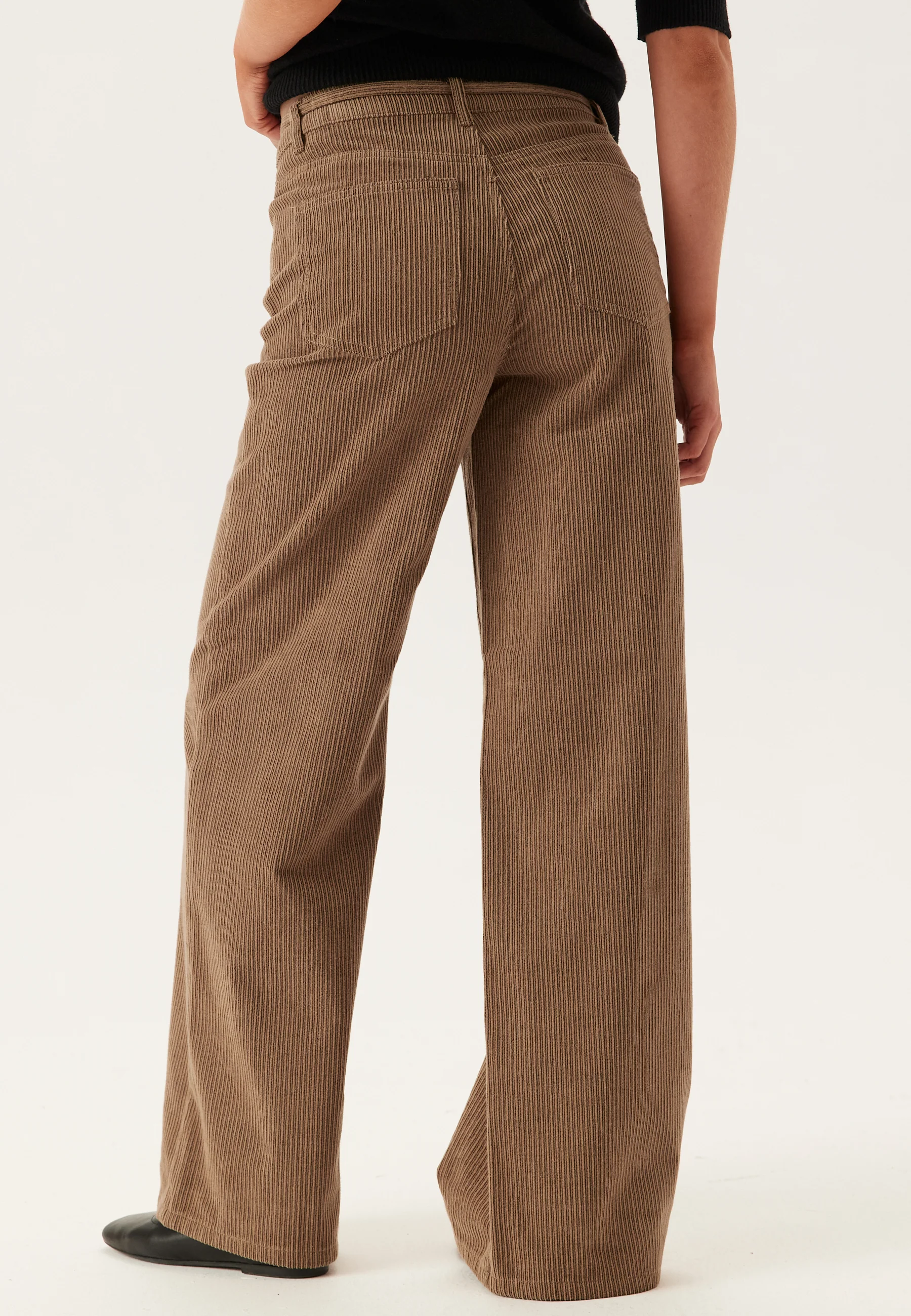 Objmoji Alima Mw Wide Jeans - Image 2