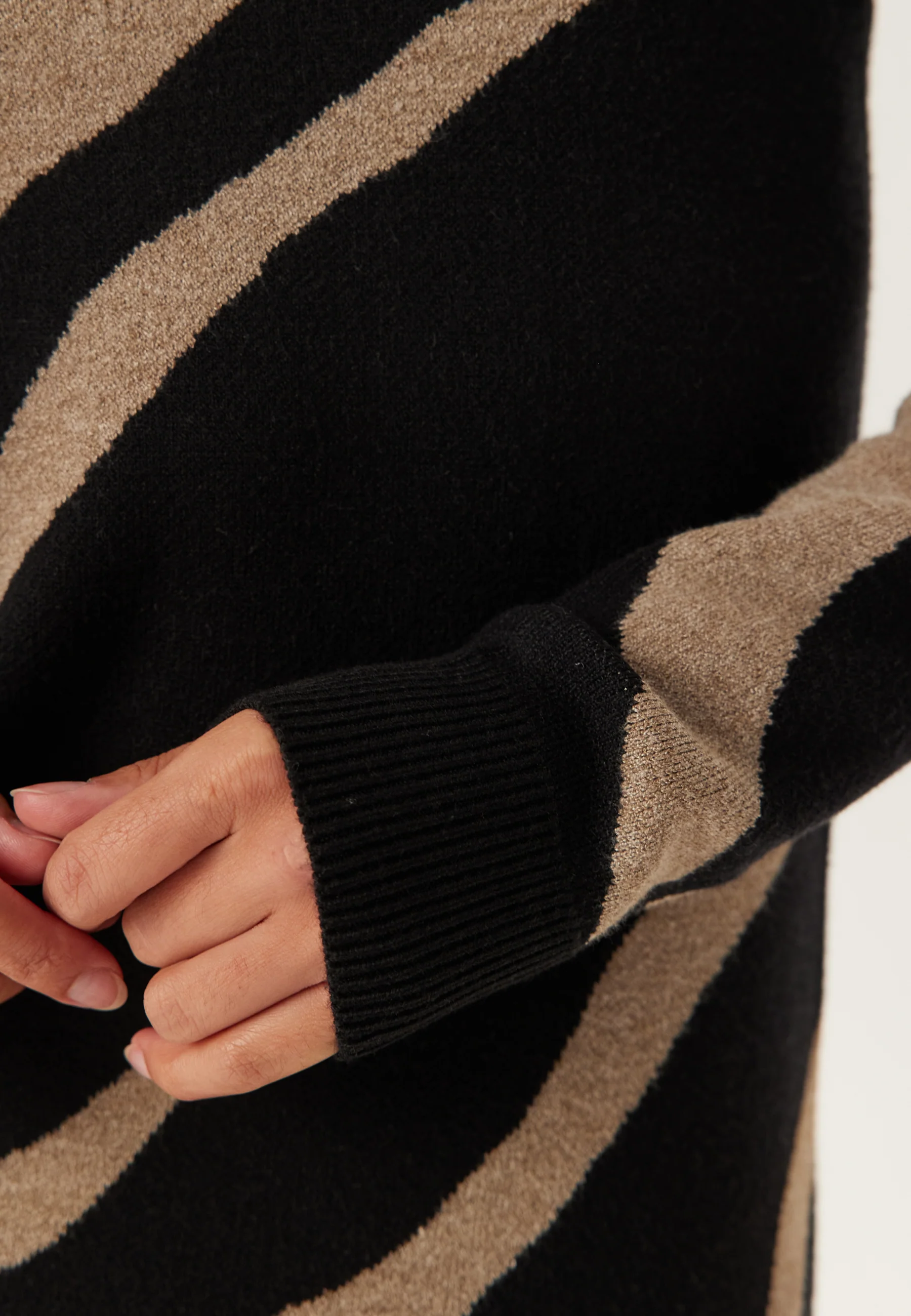 Objray L/S Knit Dress - Image 5