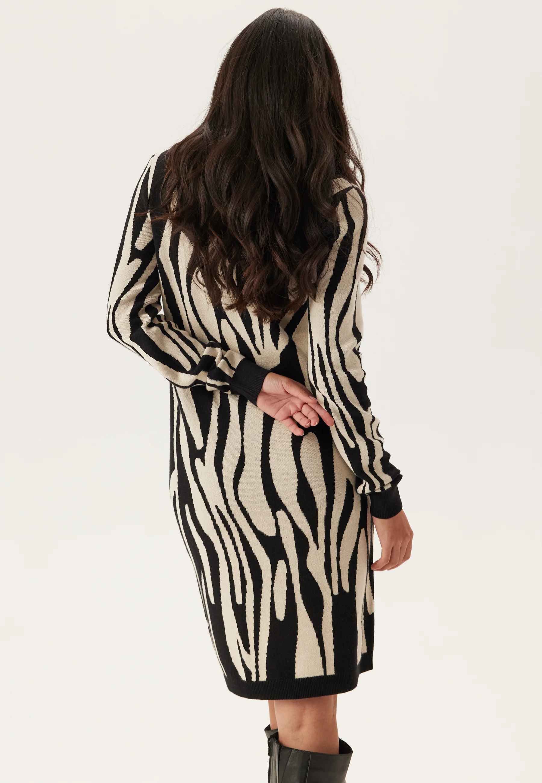 Objray L/S Knit Dress - Image 3