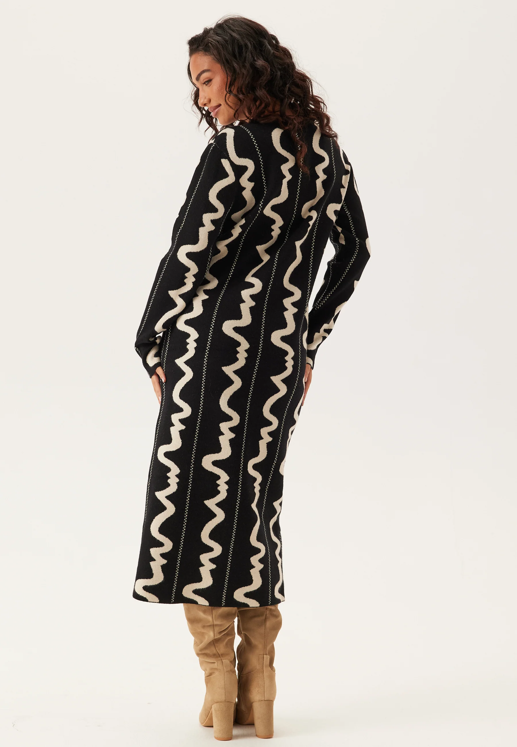 Objray L/S LONG DRESS LONG DRE - Image 3