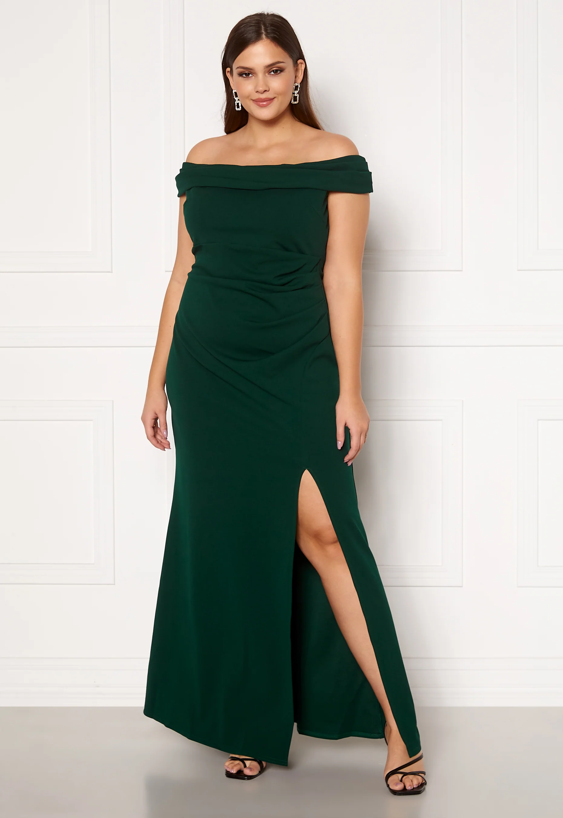 Off Shoulder Maxi Curve Dress