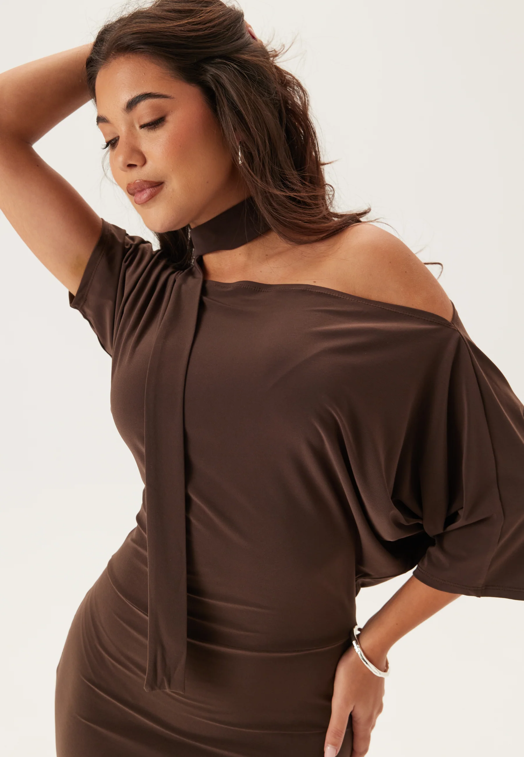 Off Shoulder Midaxi Dress - Image 5