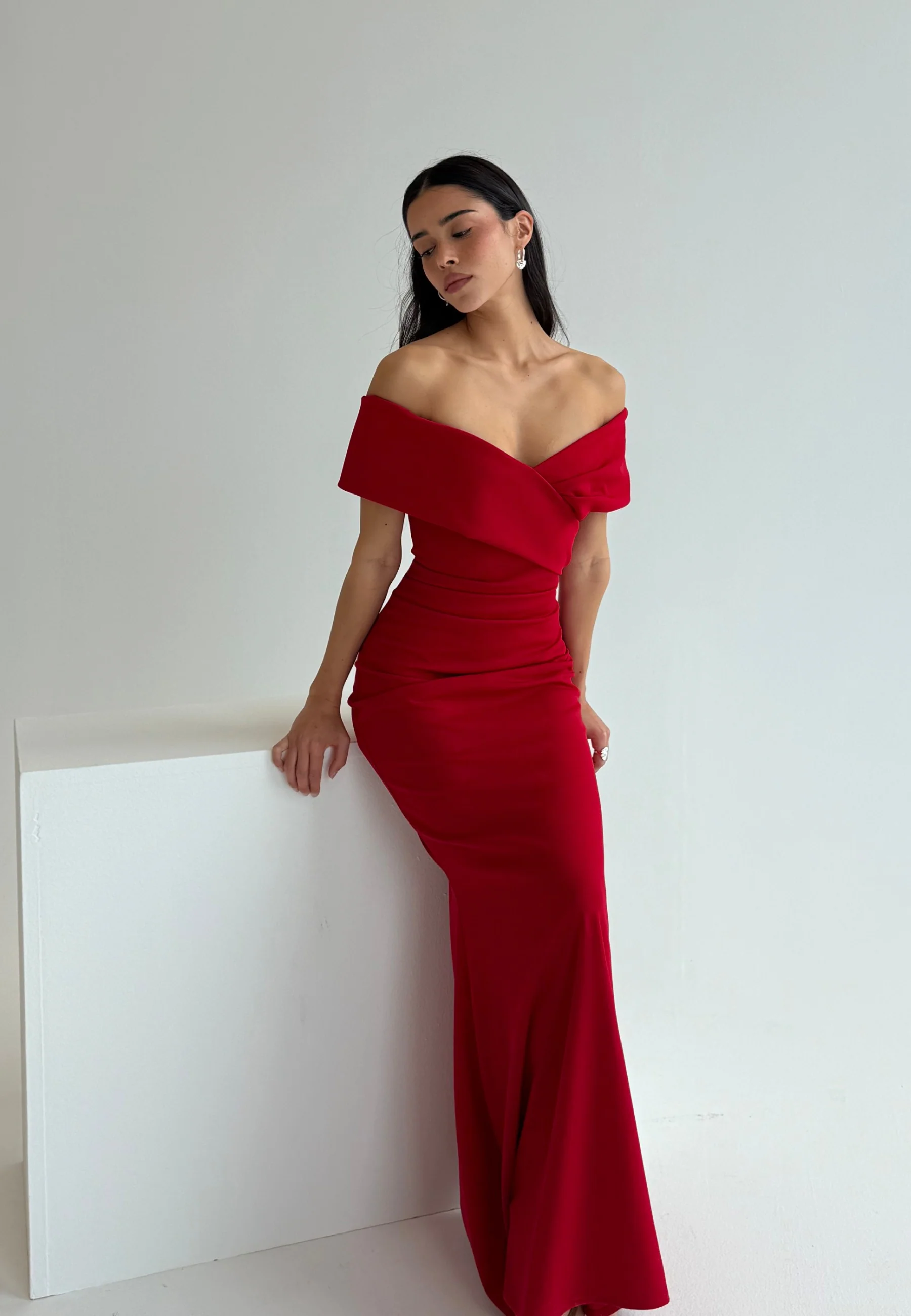 Off Shoulder Pleat Maxi Dress - Image 5