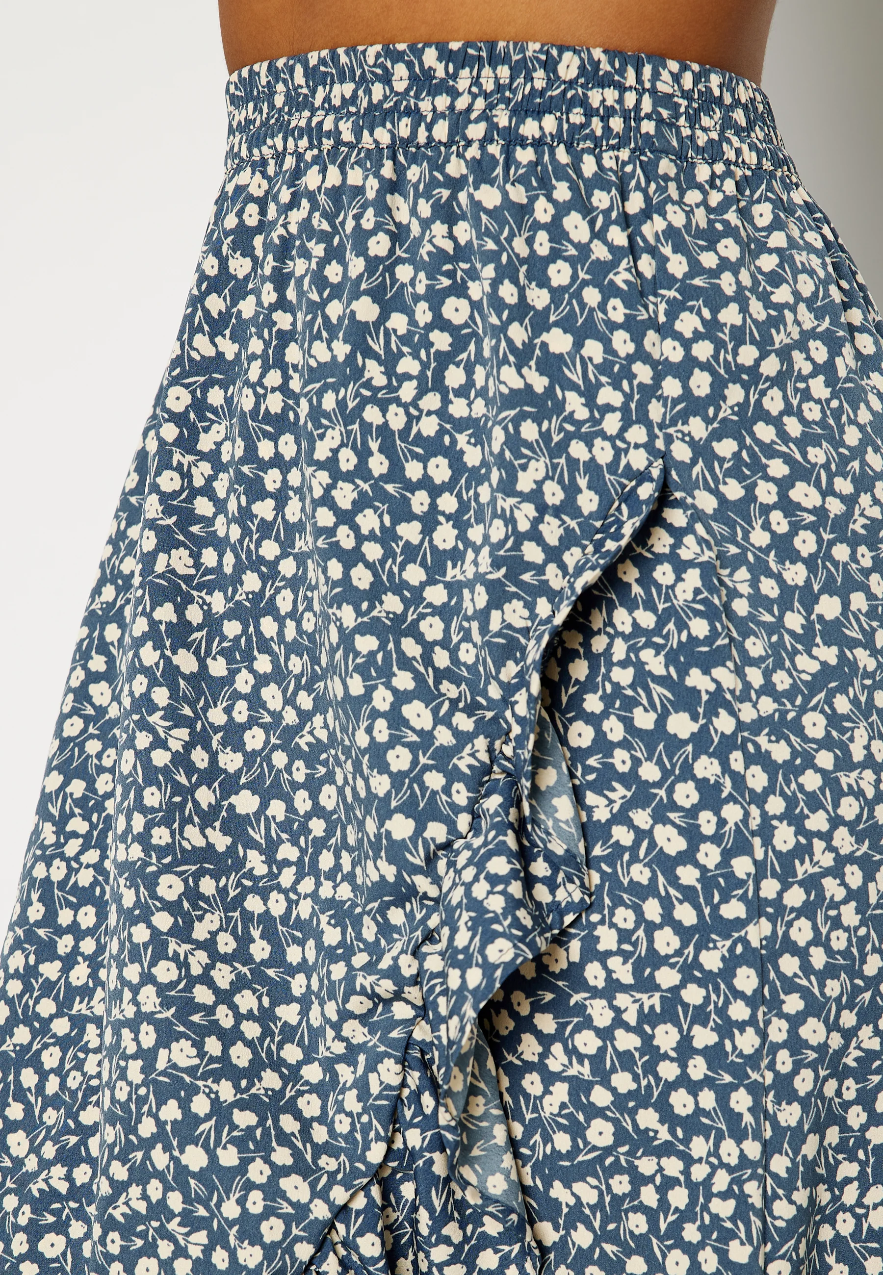 Olivia Long Wrap Skirt - Image 4