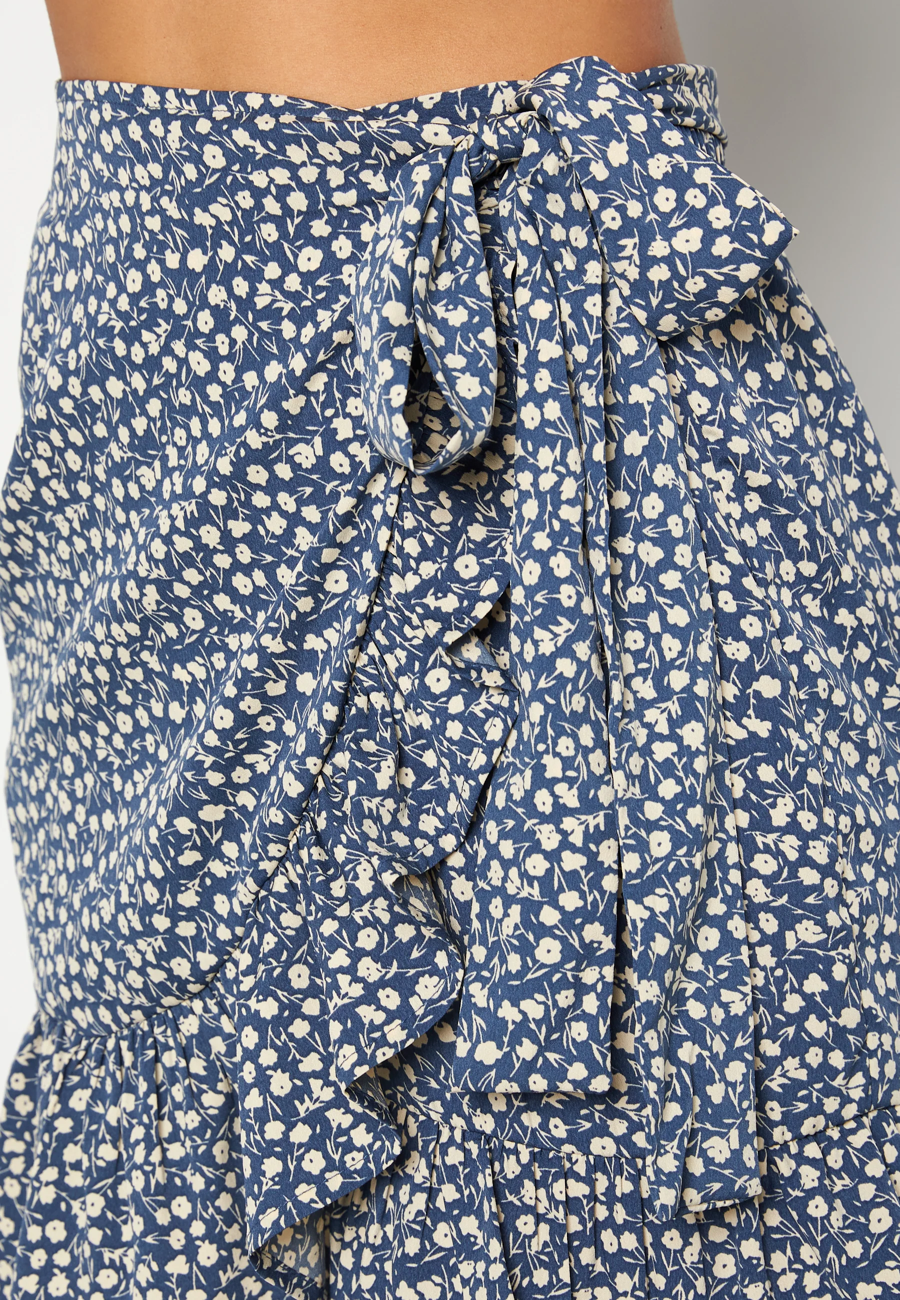 Olivia Wrap Skirt - Image 4