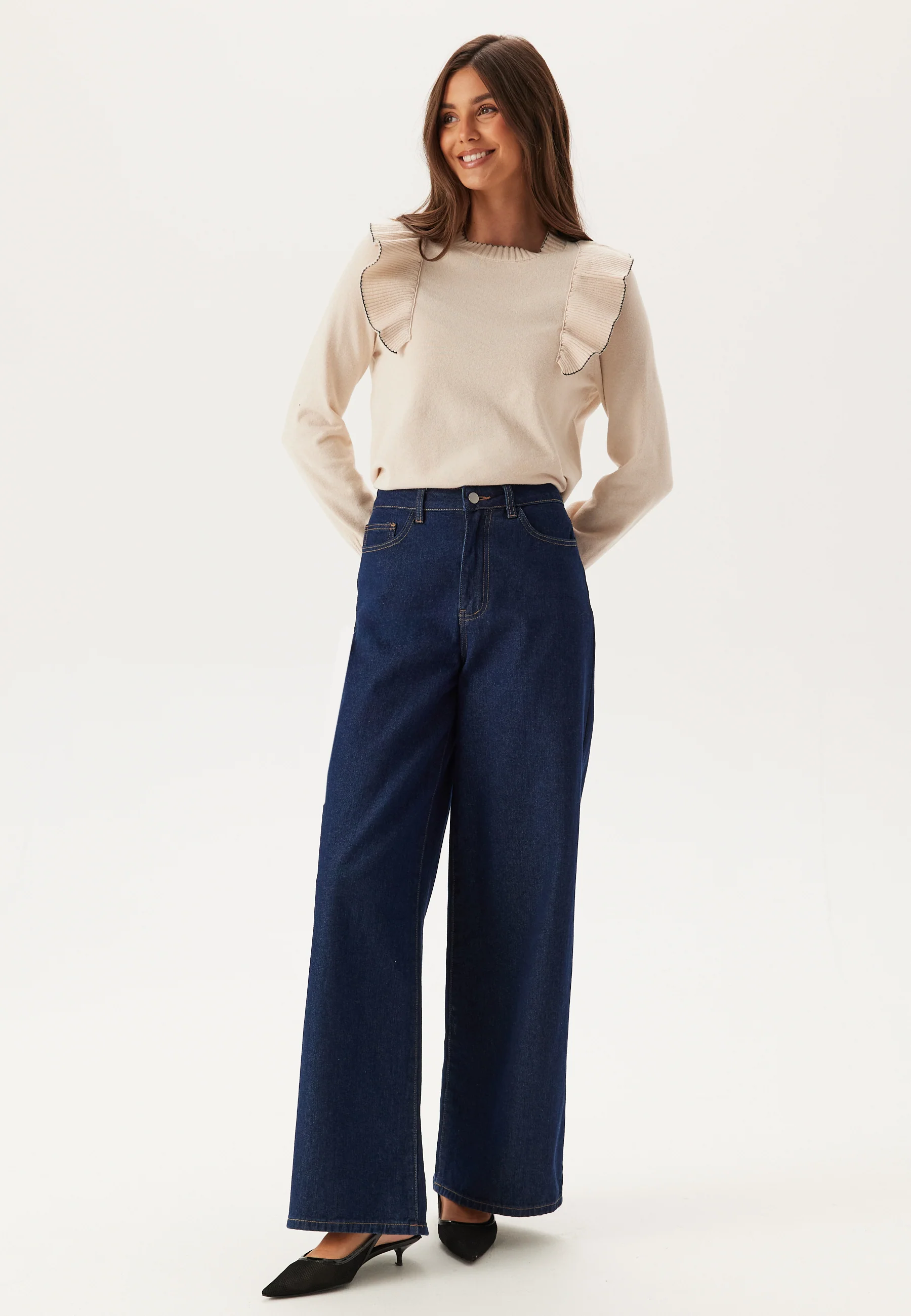 Onlama Life Ls O-neck Ruffle - Image 3