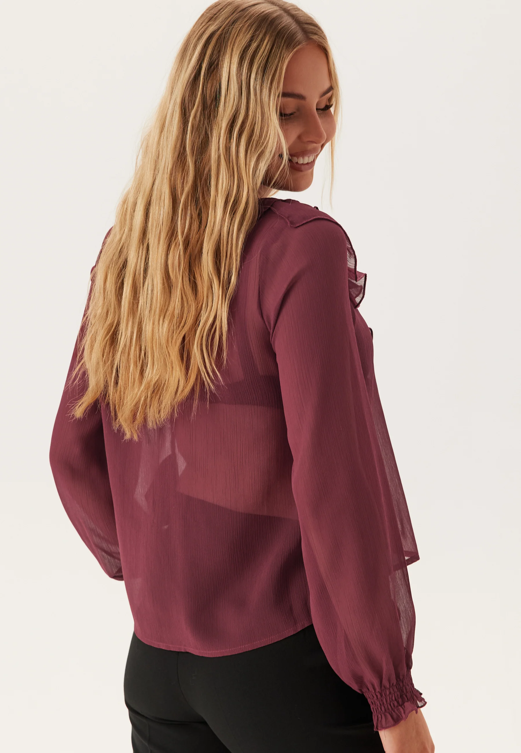 Onlanina Life Ls Ruffel V-neck - Image 2
