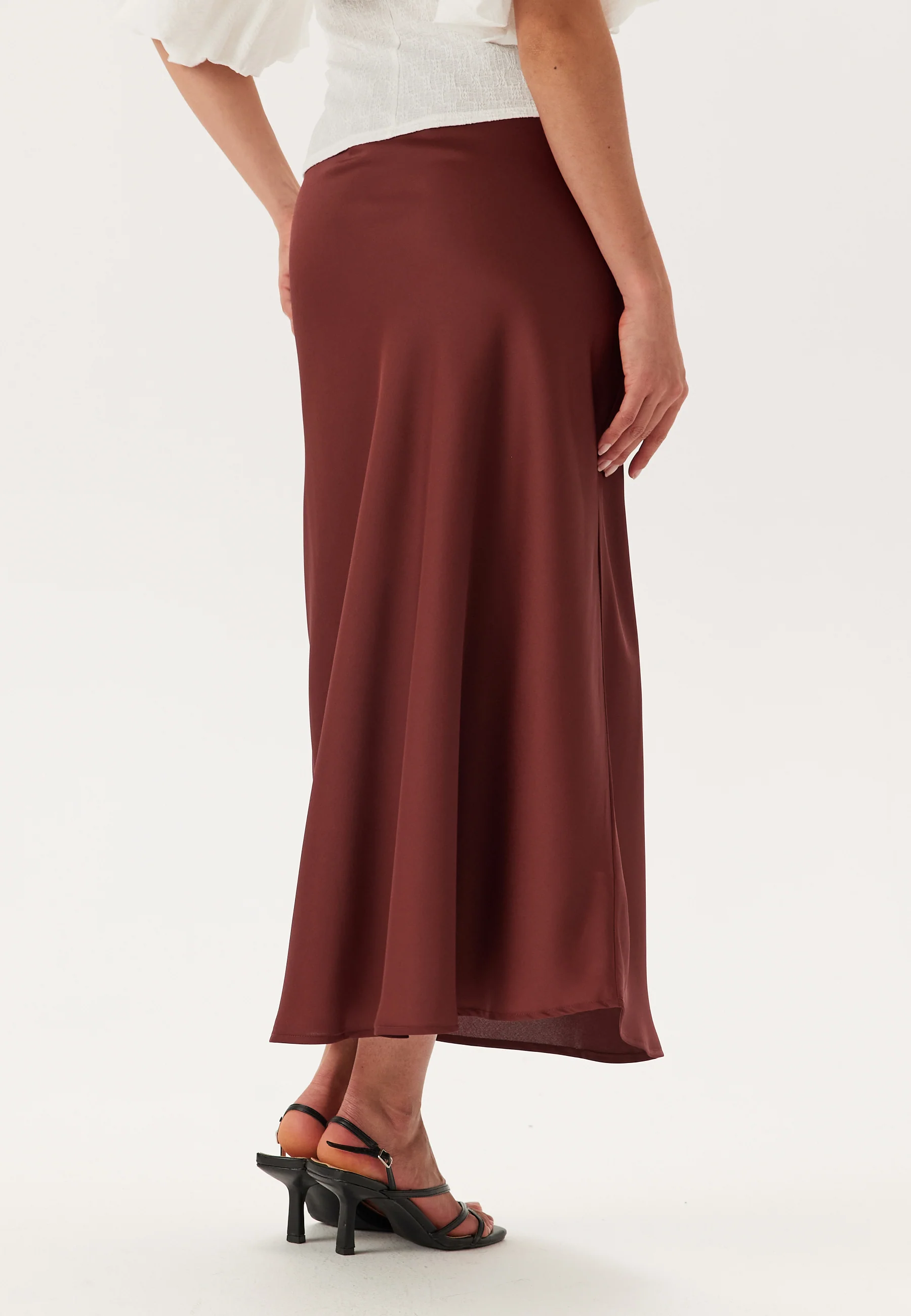 Onlchigo Ankel Satin Skirt - Image 3
