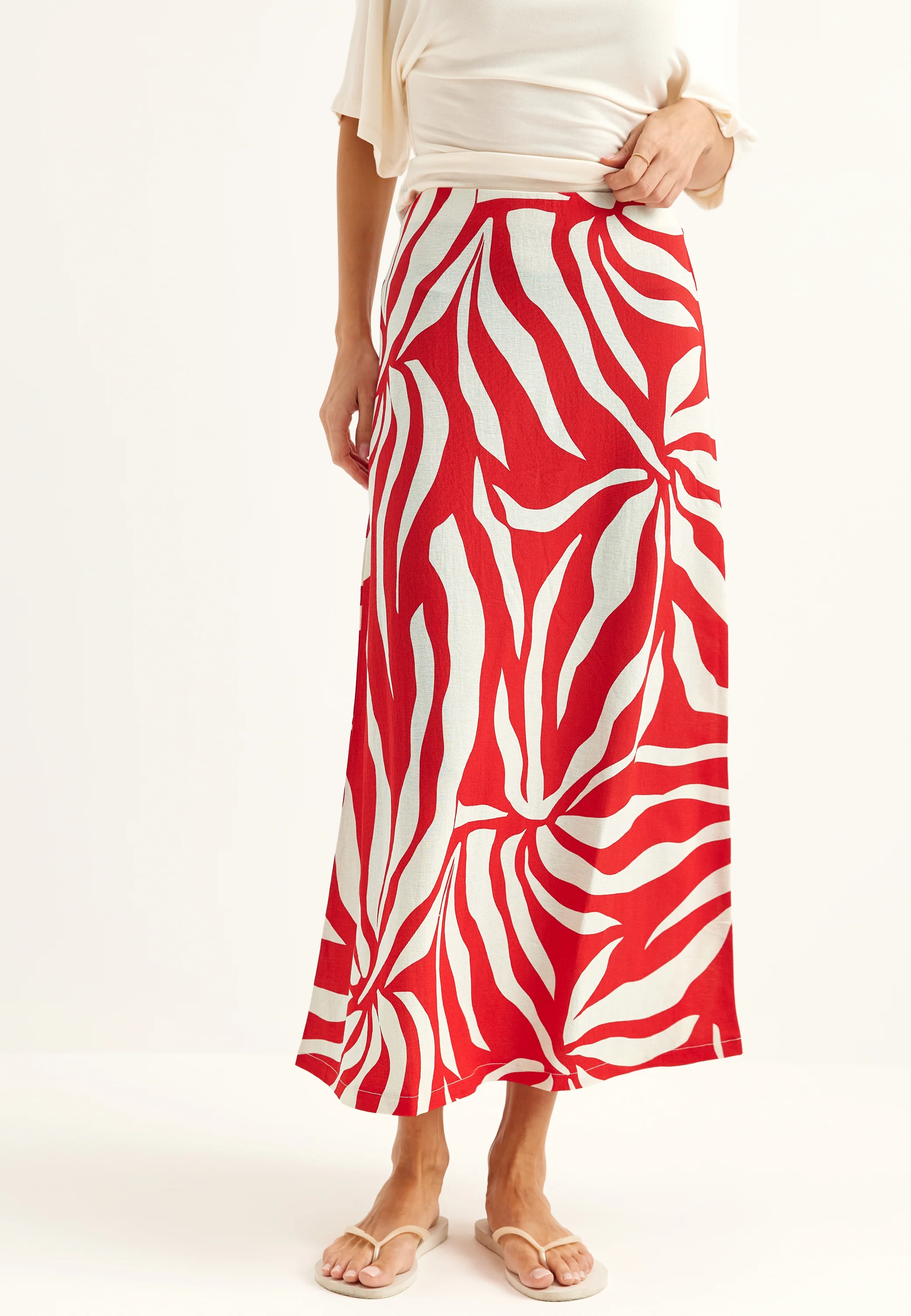 Onlchigo Sakura Long Skirt - Image 3