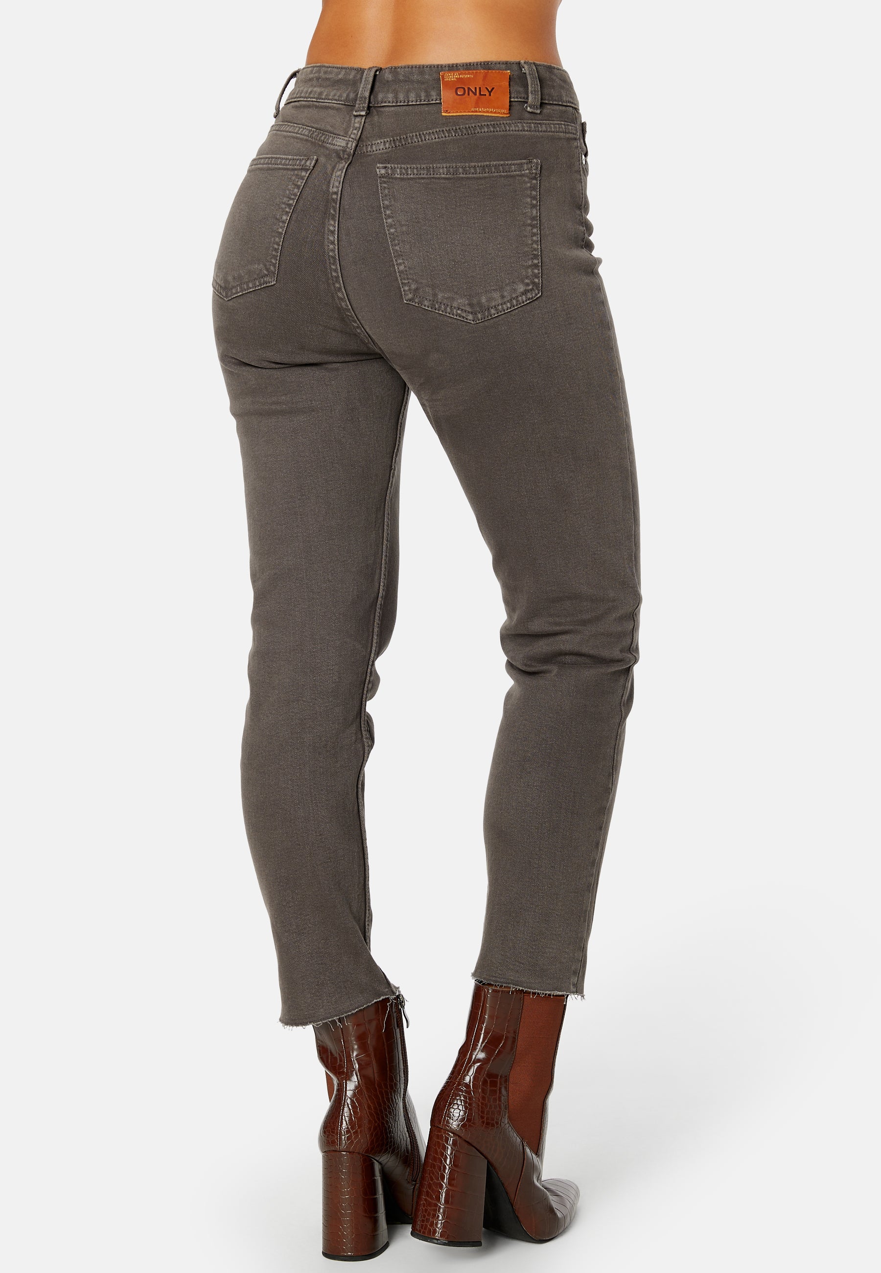 Onlemily Life HW Raw Jeans - Image 4
