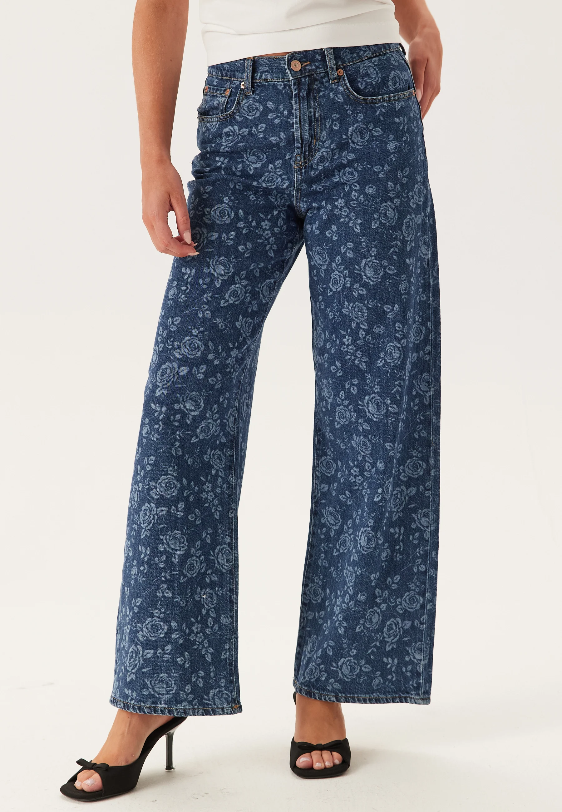 Onlhope Ex Hw Wide Rose Aop Dn - Image 2