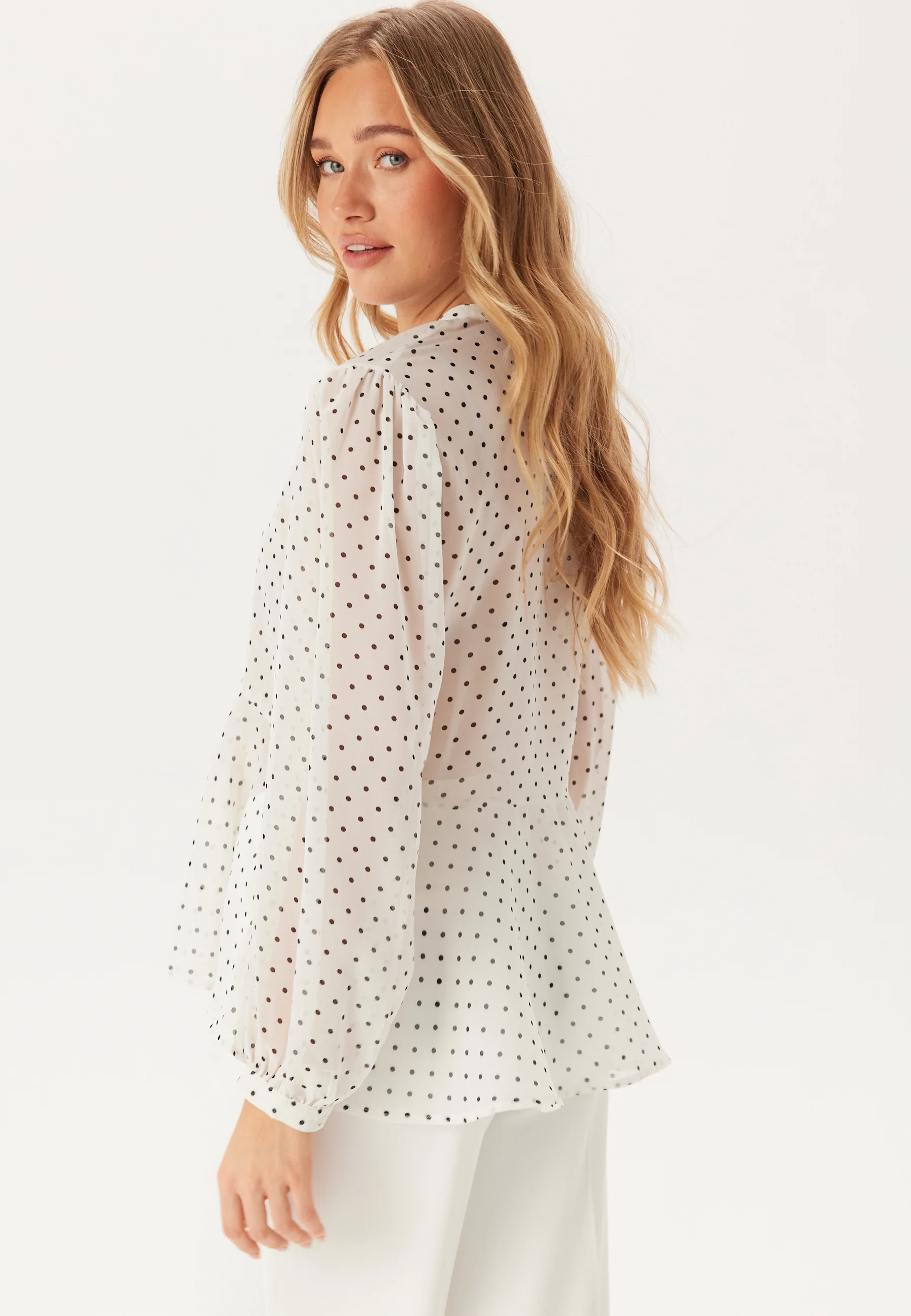 Onlisabella Ls String Top - Image 2